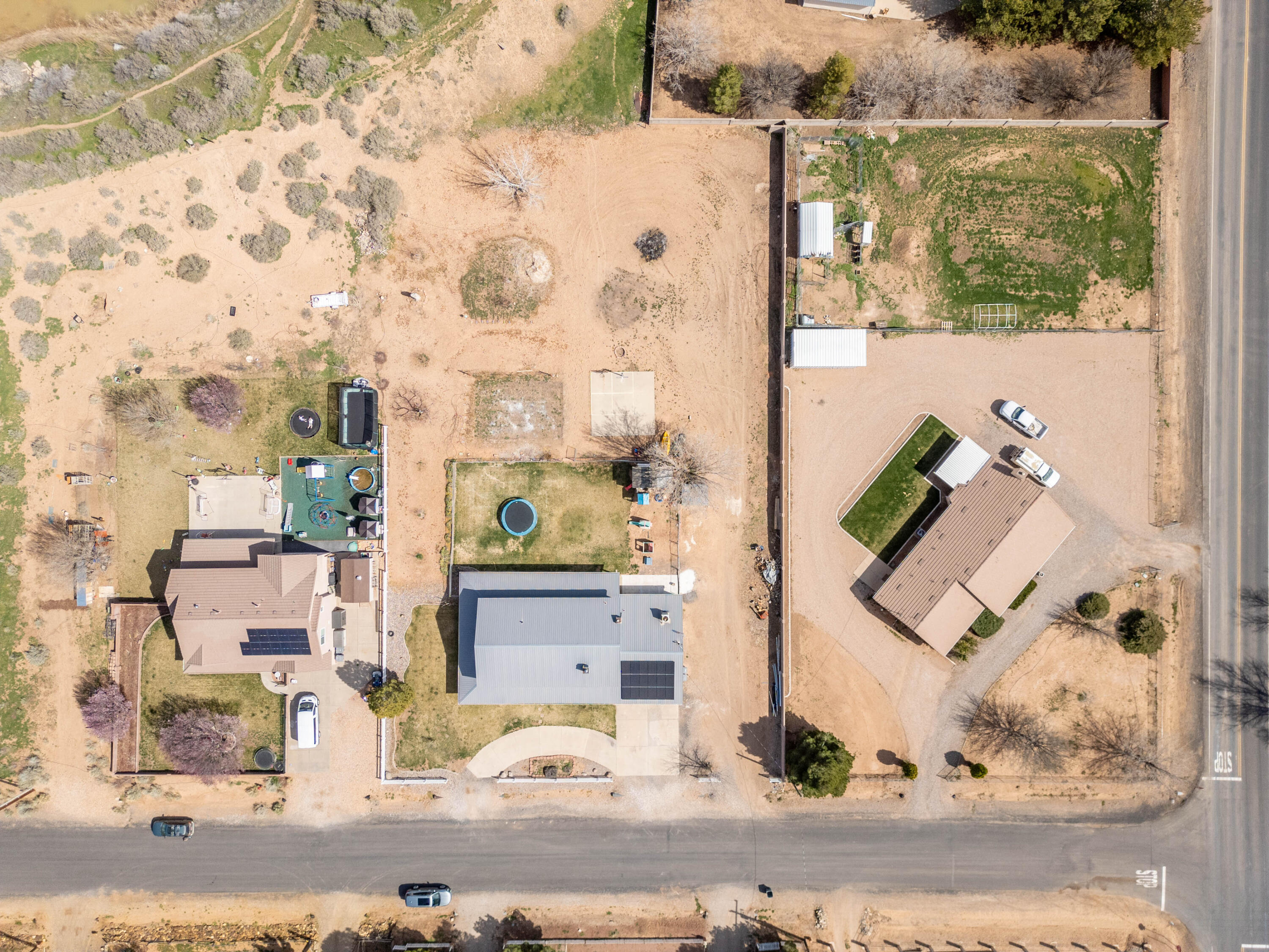 DIAMOND VALLEY ACRES - Residential