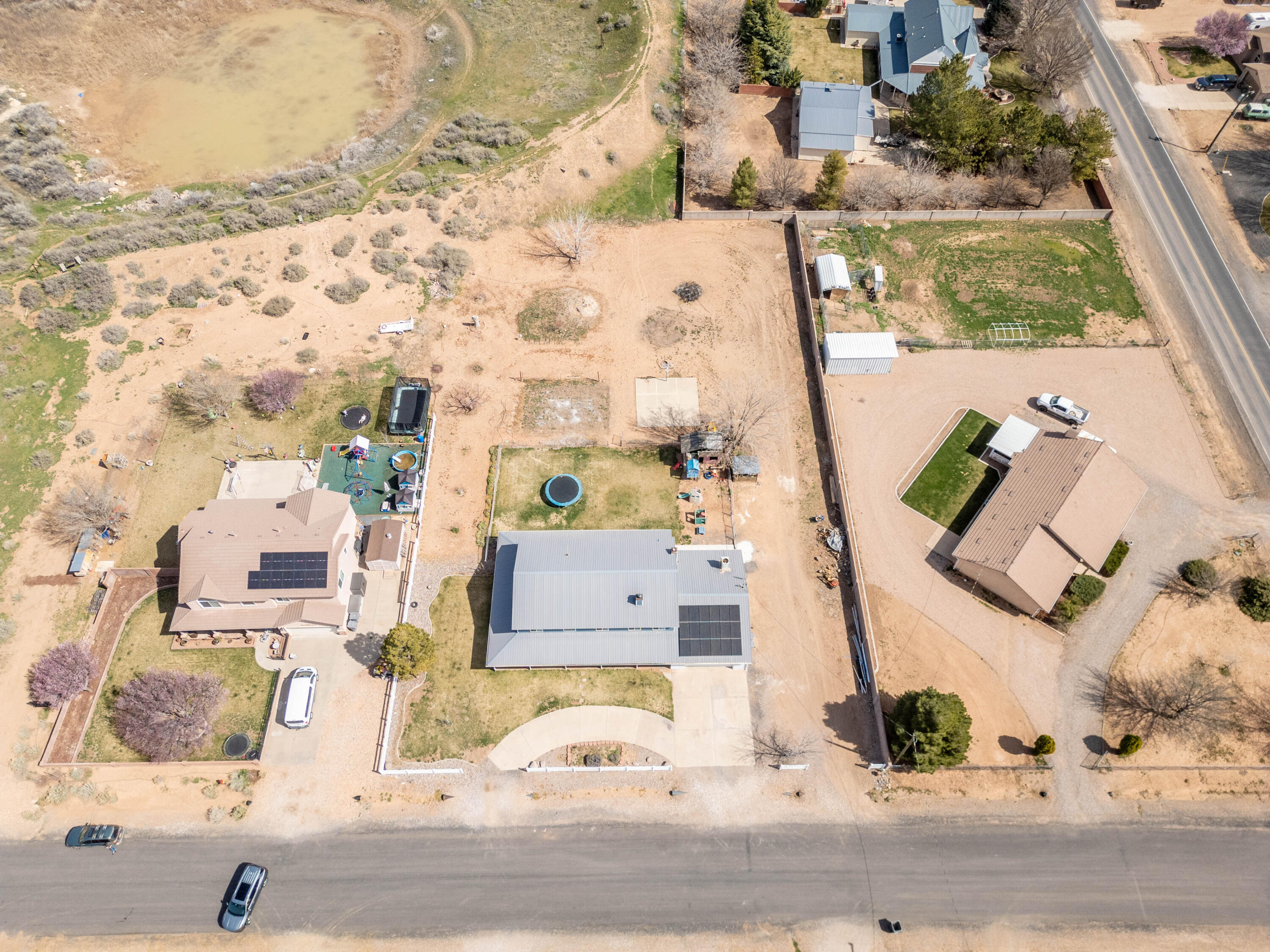 DIAMOND VALLEY ACRES - Residential