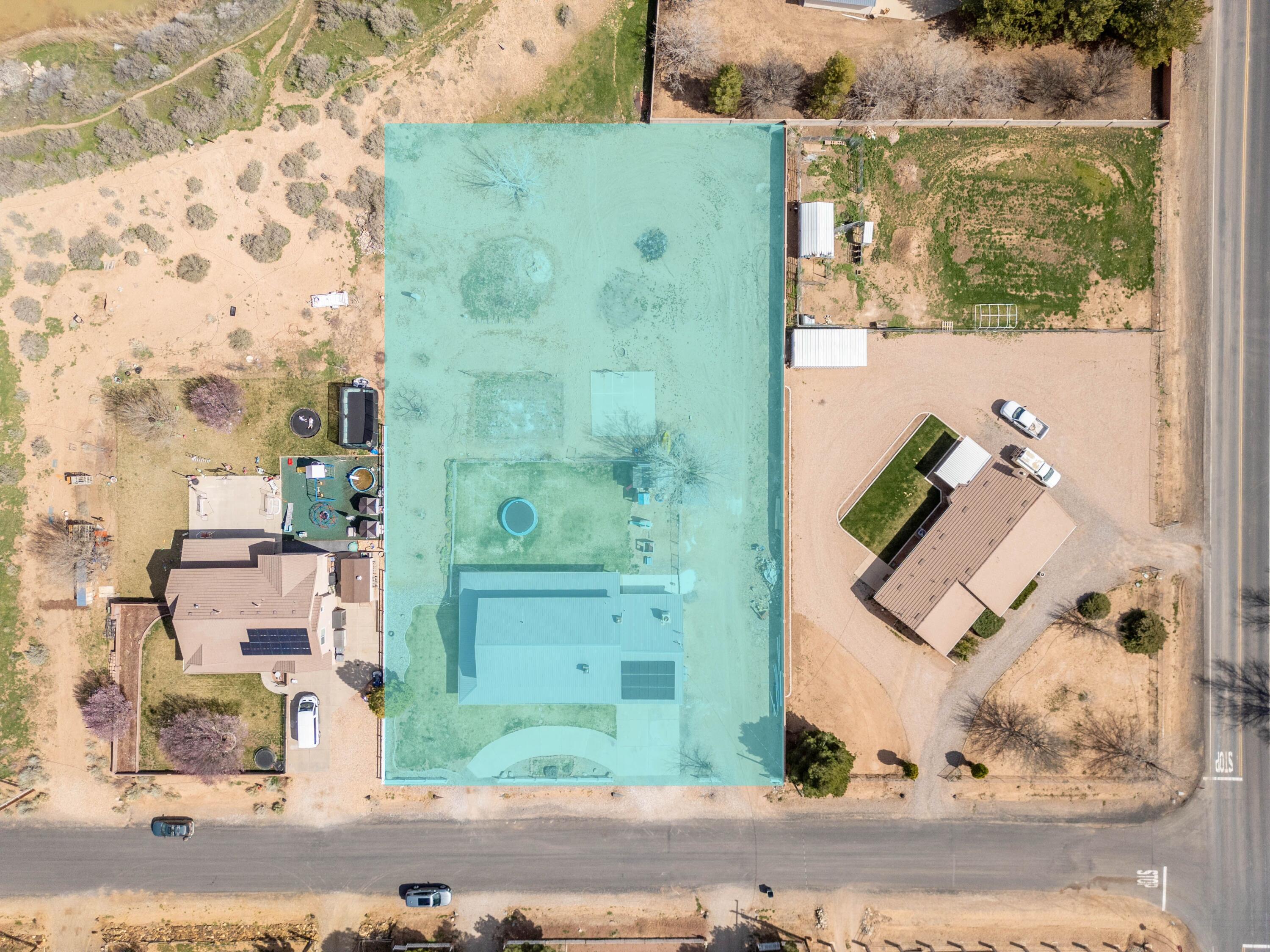 DIAMOND VALLEY ACRES - Residential
