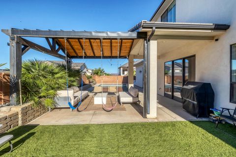 Tiny photo for 3048 E Silver Beech CIR, Saint George, UT 84790 (MLS # 25-266216)