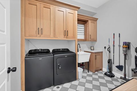 Tiny photo for 3048 E Silver Beech CIR, Saint George, UT 84790 (MLS # 25-266216)