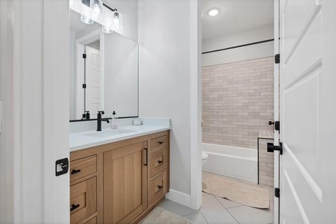 Tiny photo for 3048 E Silver Beech CIR, Saint George, UT 84790 (MLS # 25-266216)