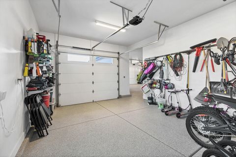 Tiny photo for 3048 E Silver Beech CIR, Saint George, UT 84790 (MLS # 25-266216)