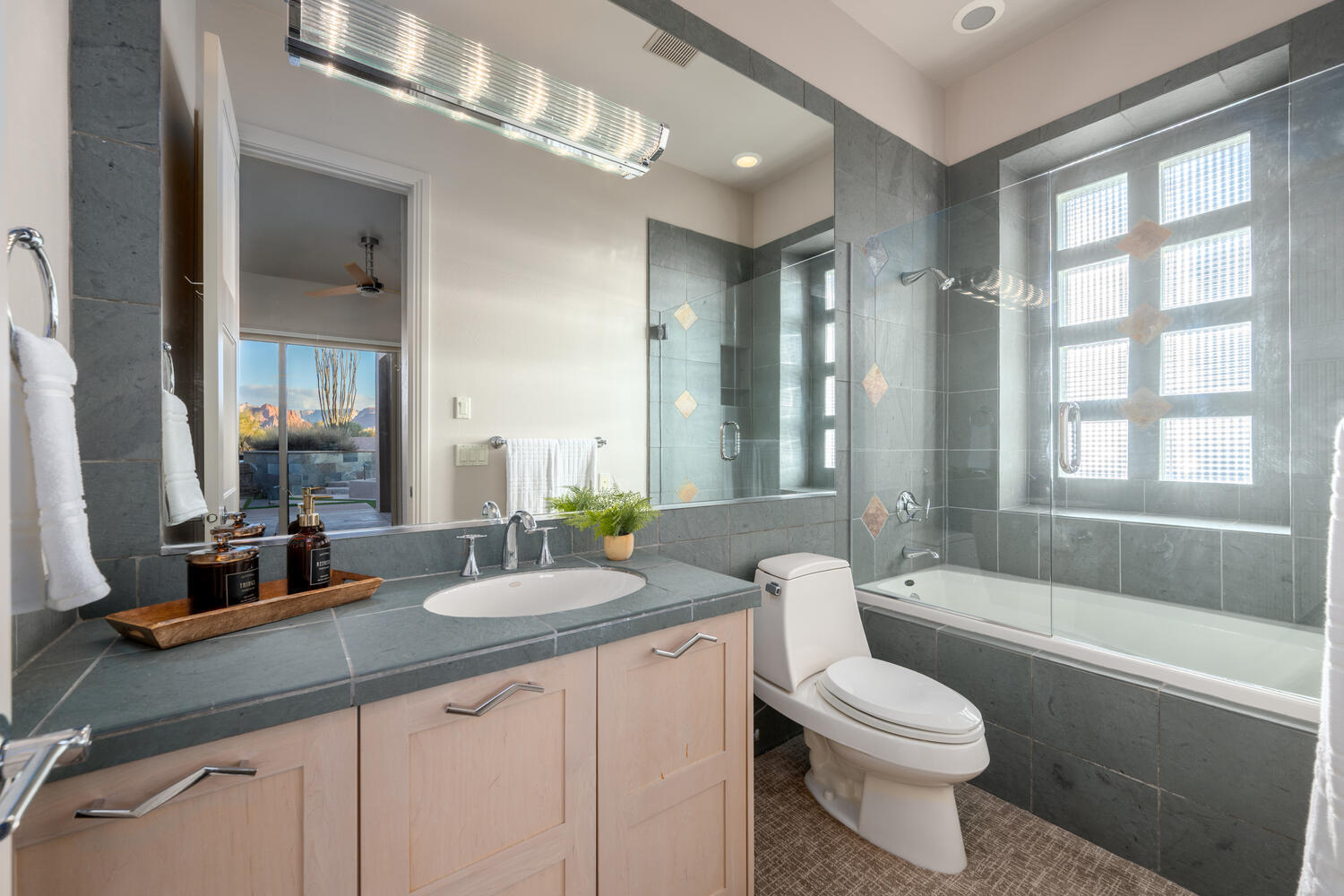 ANASAZI HILLS AT ENTRADA - Residential