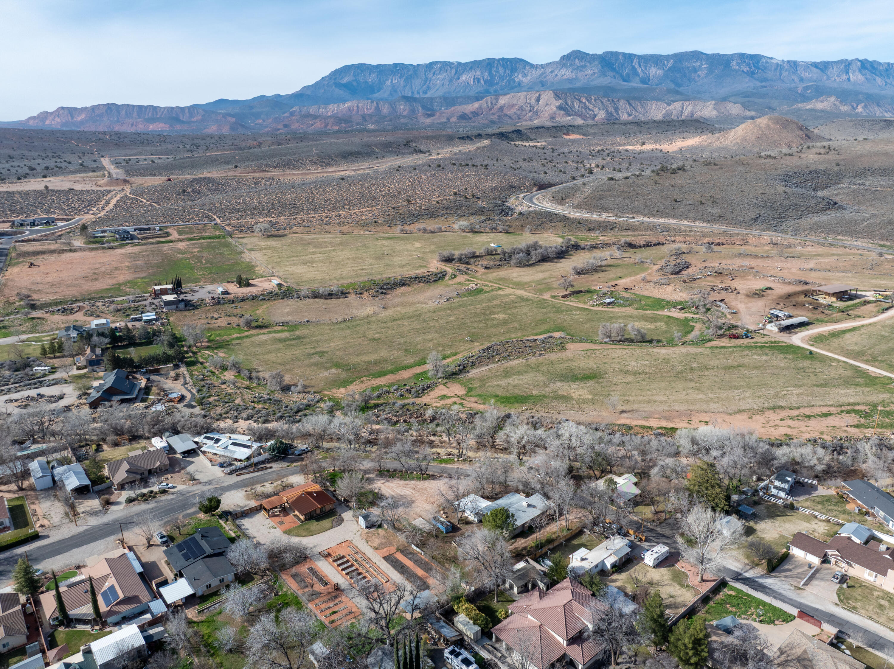 TOQUERVILLE TOWNSITE - Land