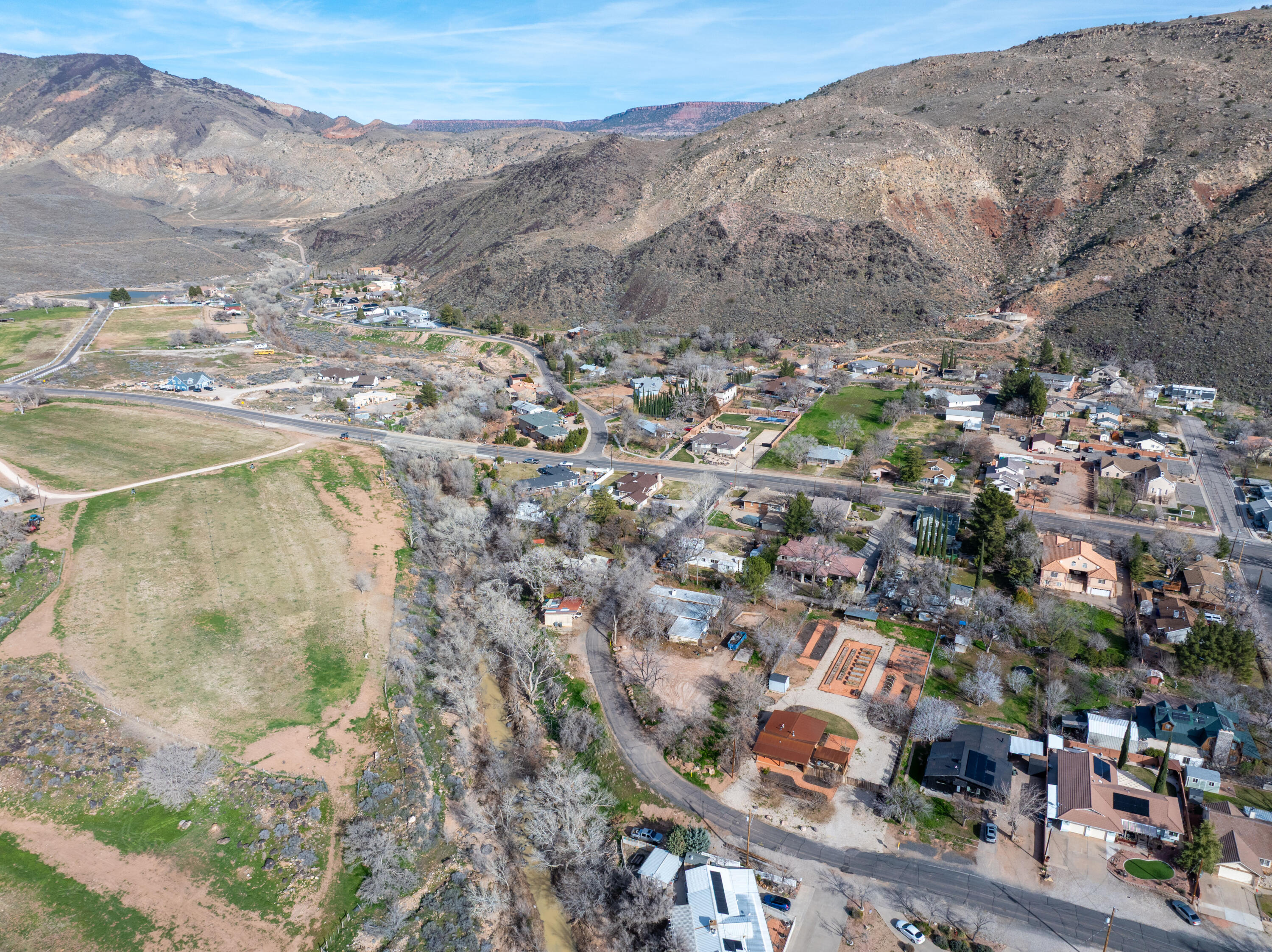 TOQUERVILLE TOWNSITE - Land