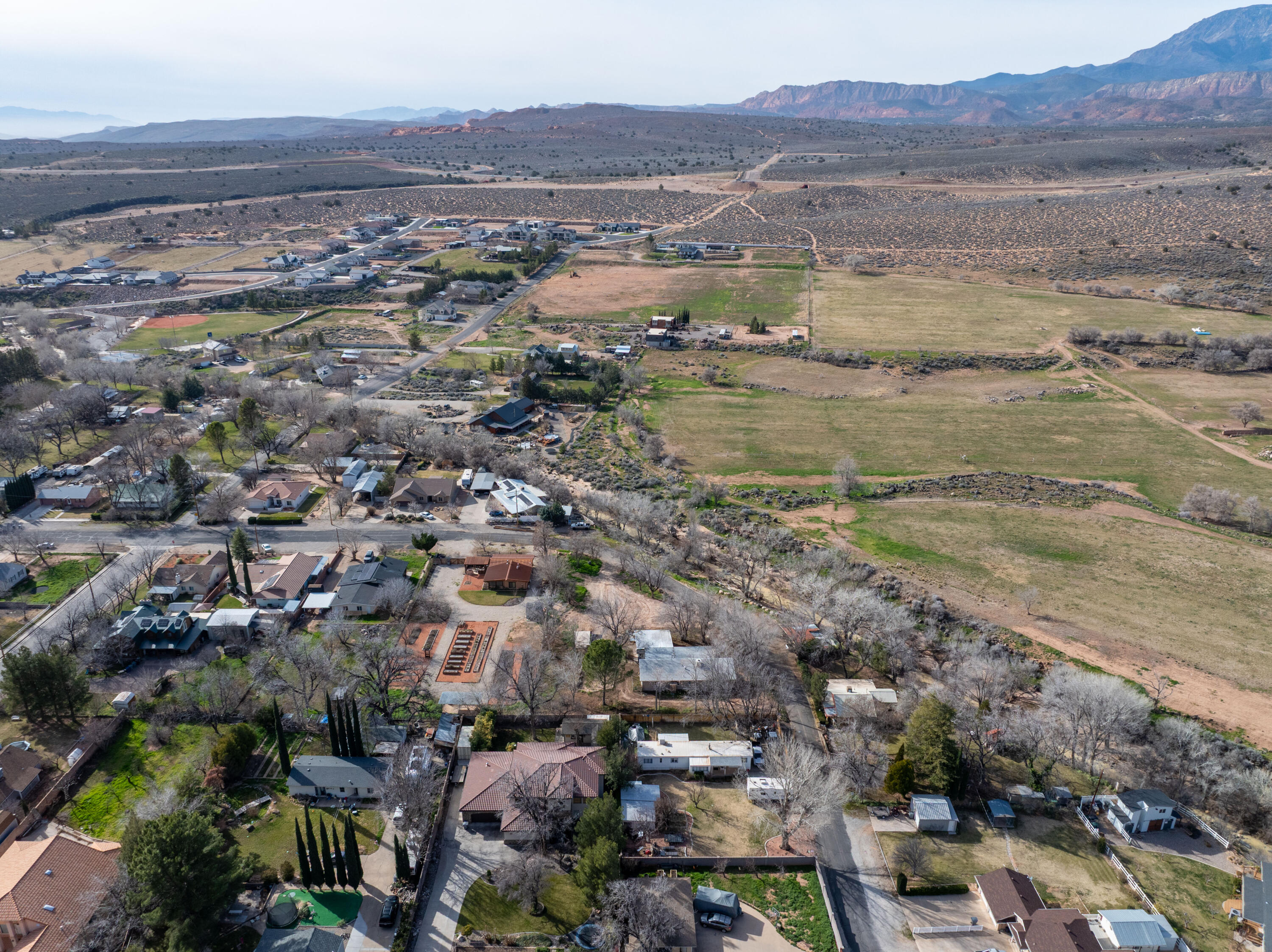 TOQUERVILLE TOWNSITE - Land