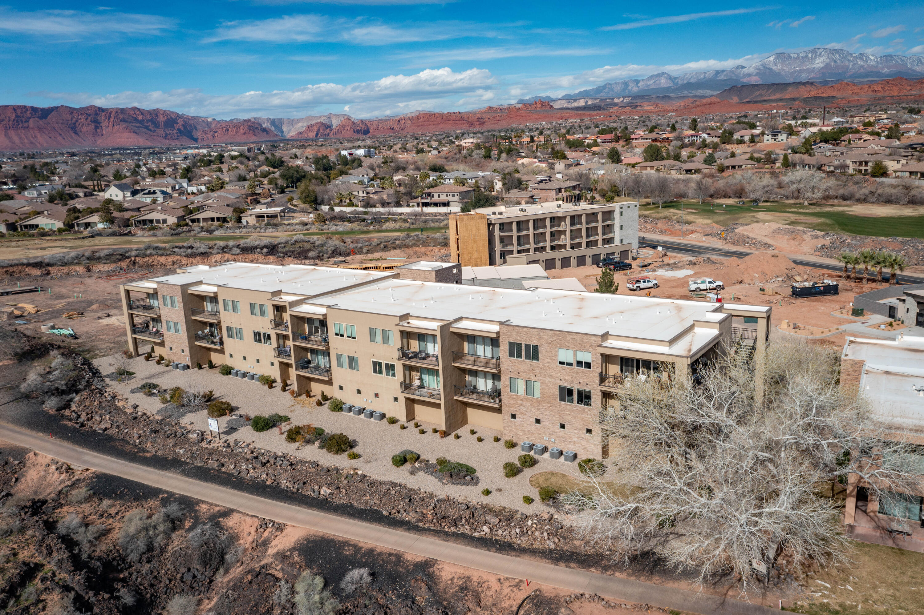 SIENNA PARK CONDOS - Residential