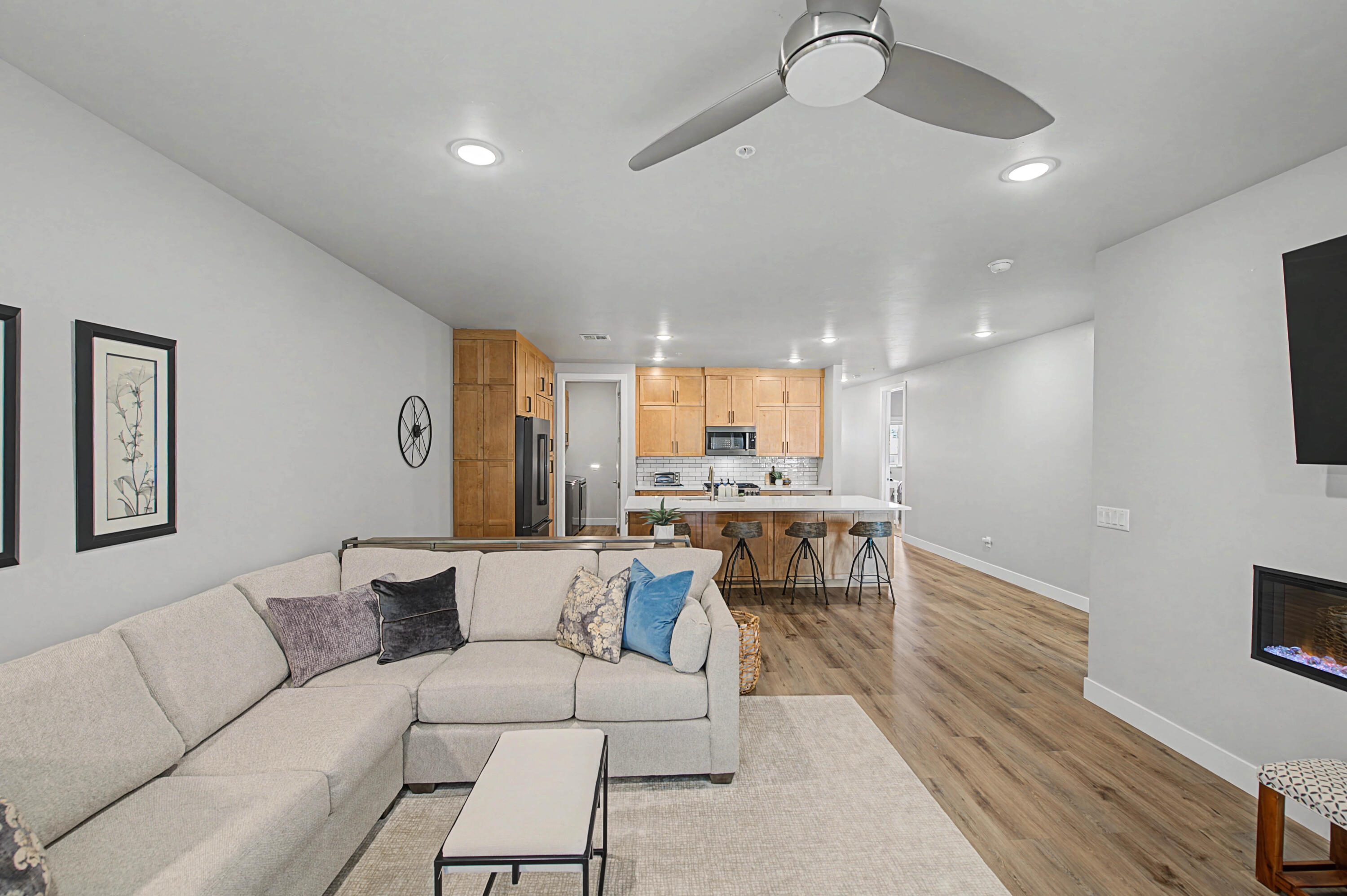 SIENNA PARK CONDOS - Residential