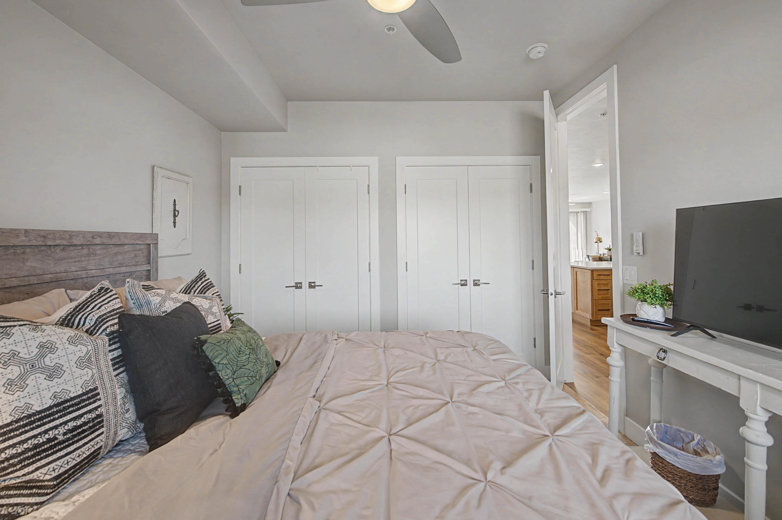 SIENNA PARK CONDOS - Residential