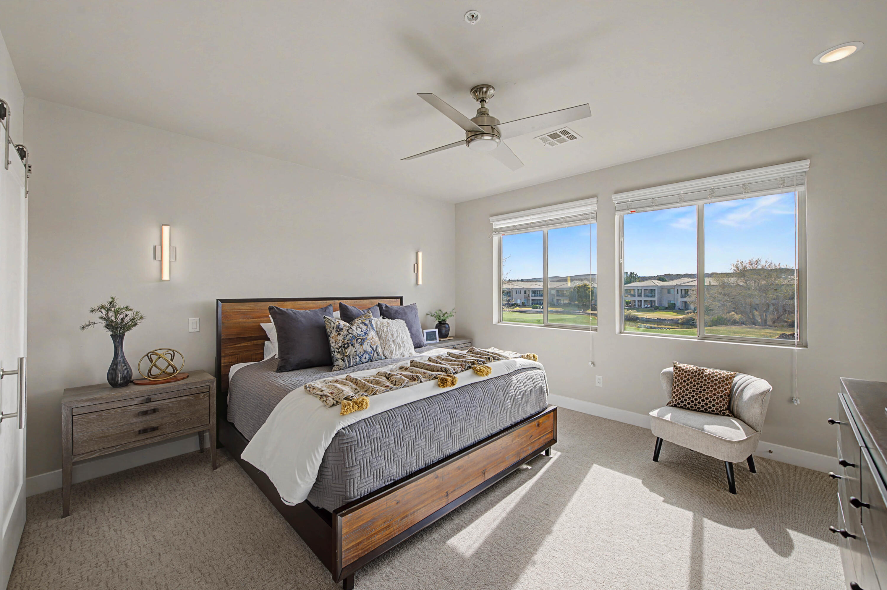 SIENNA PARK CONDOS - Residential