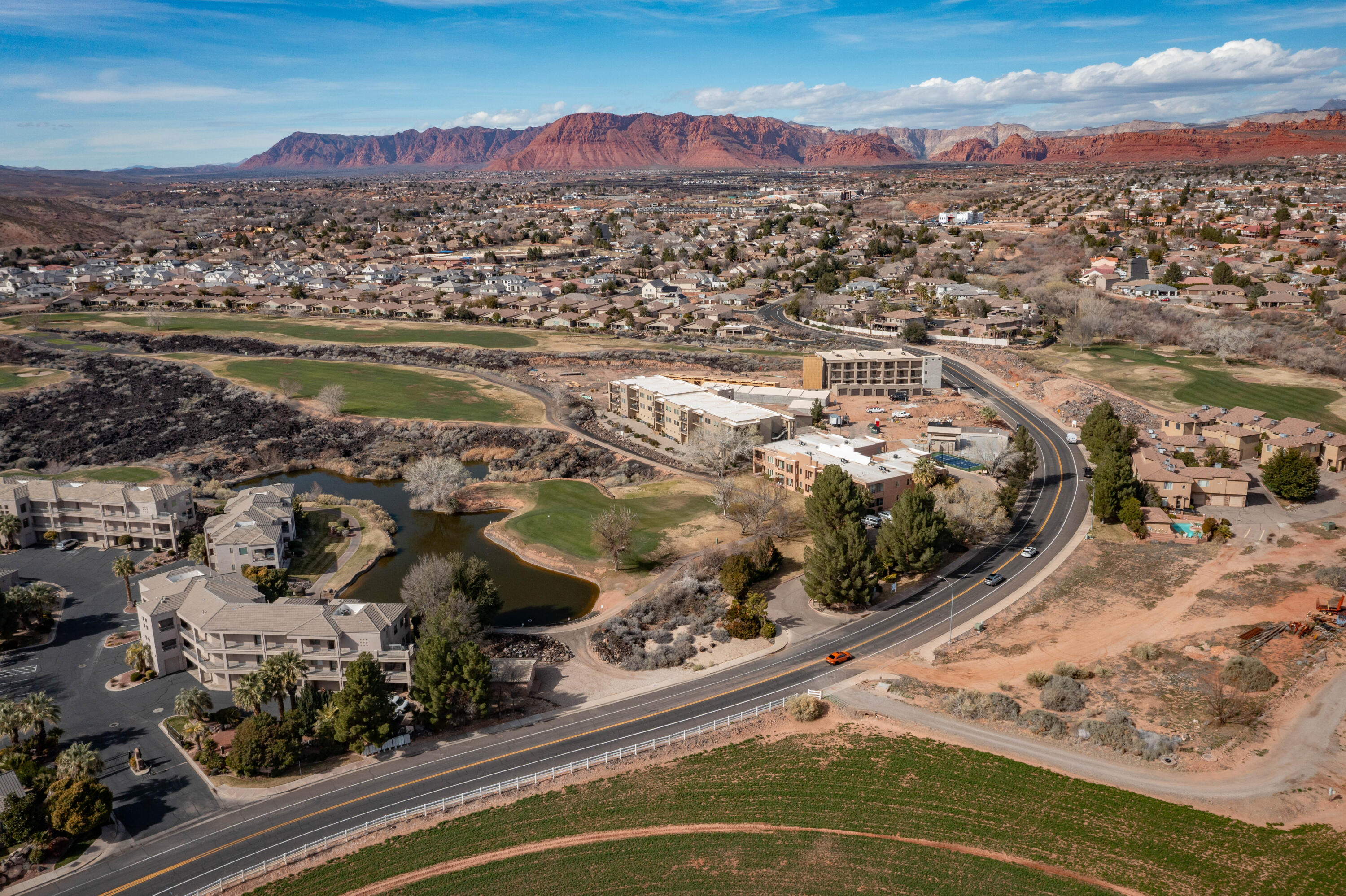 SIENNA PARK CONDOS - Residential