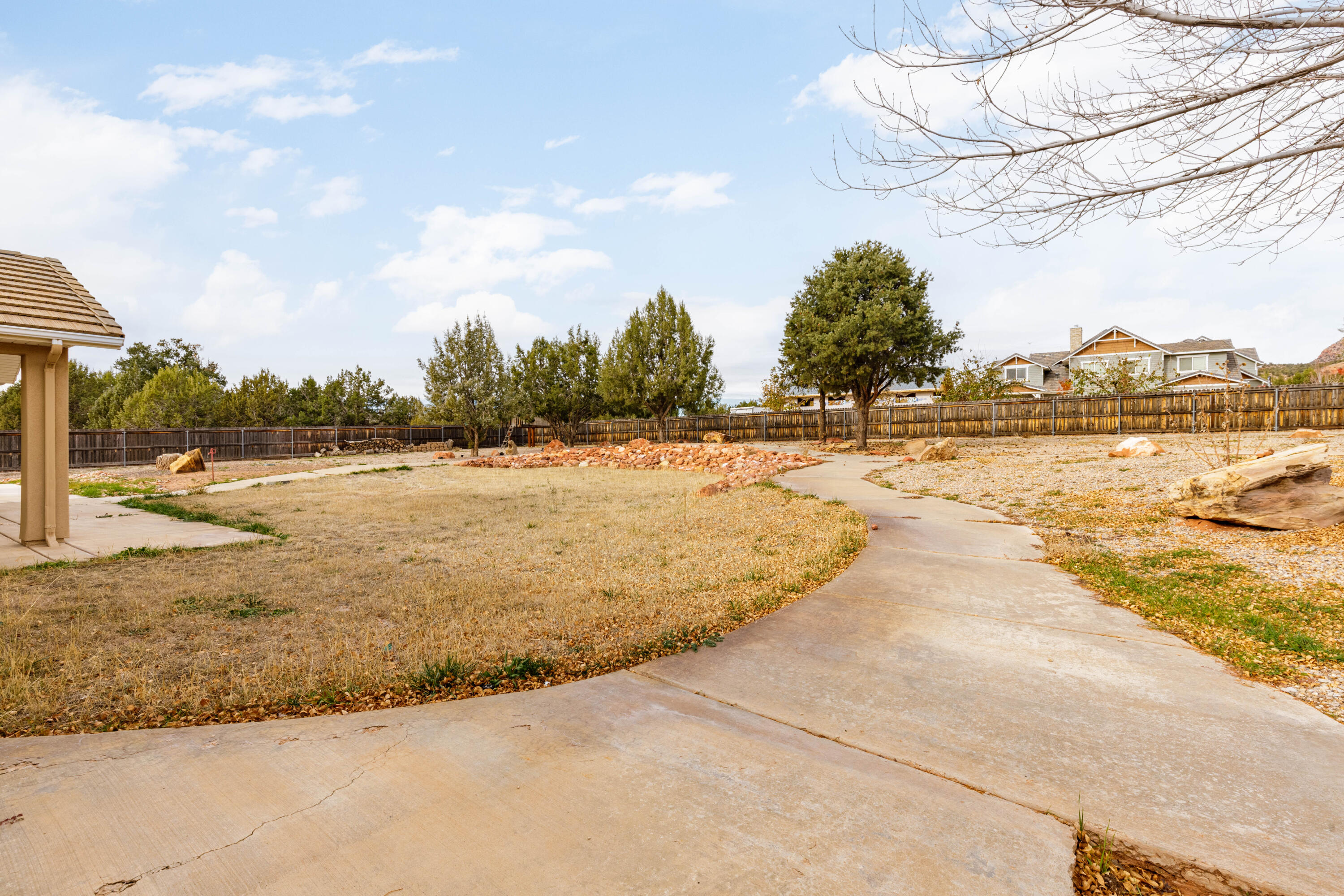 SOUTH ZION ESTATES - Residential