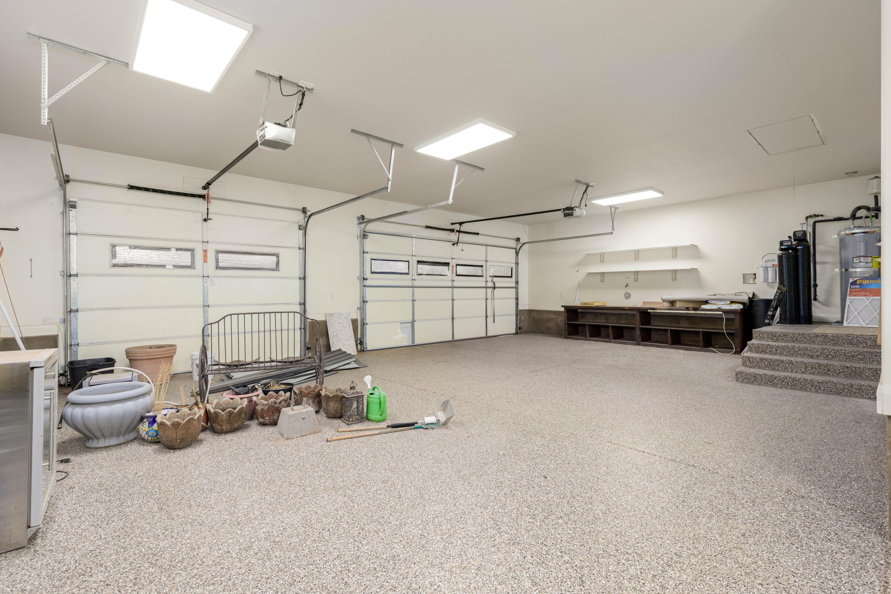 SOUTH ZION ESTATES - Residential