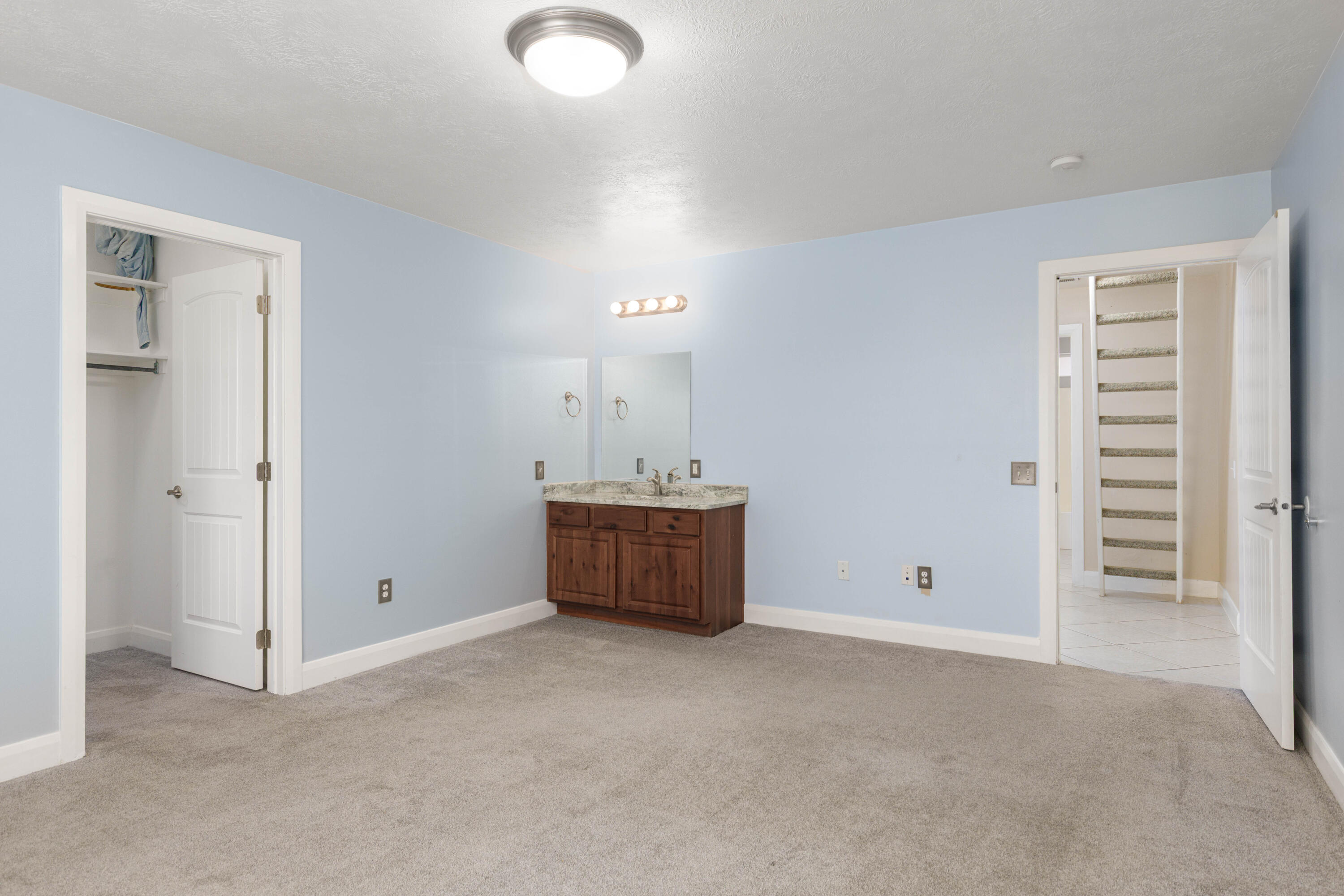 SOUTH ZION ESTATES - Residential