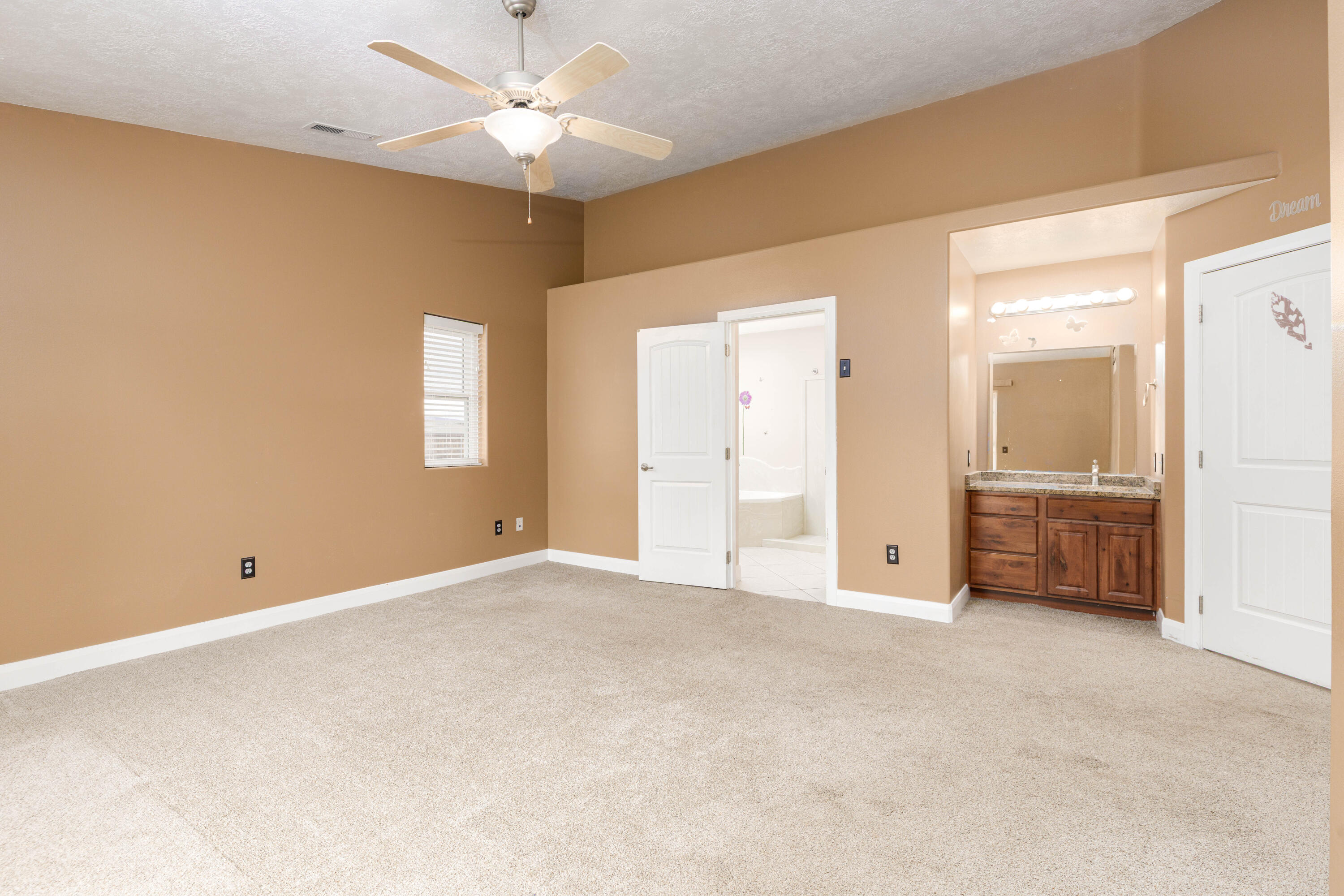 SOUTH ZION ESTATES - Residential