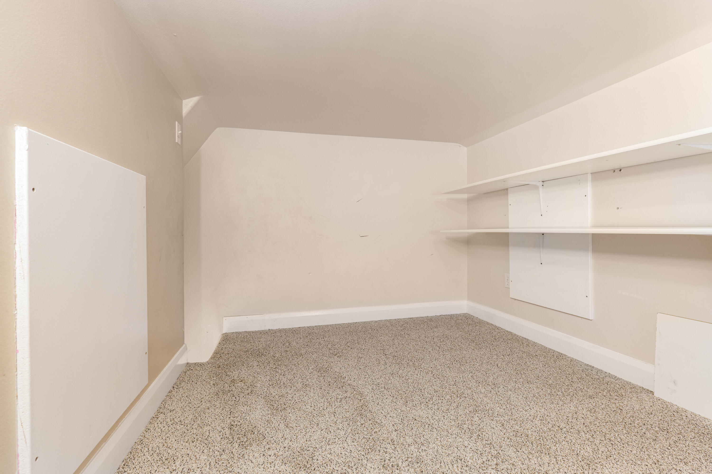 SOUTH ZION ESTATES - Residential