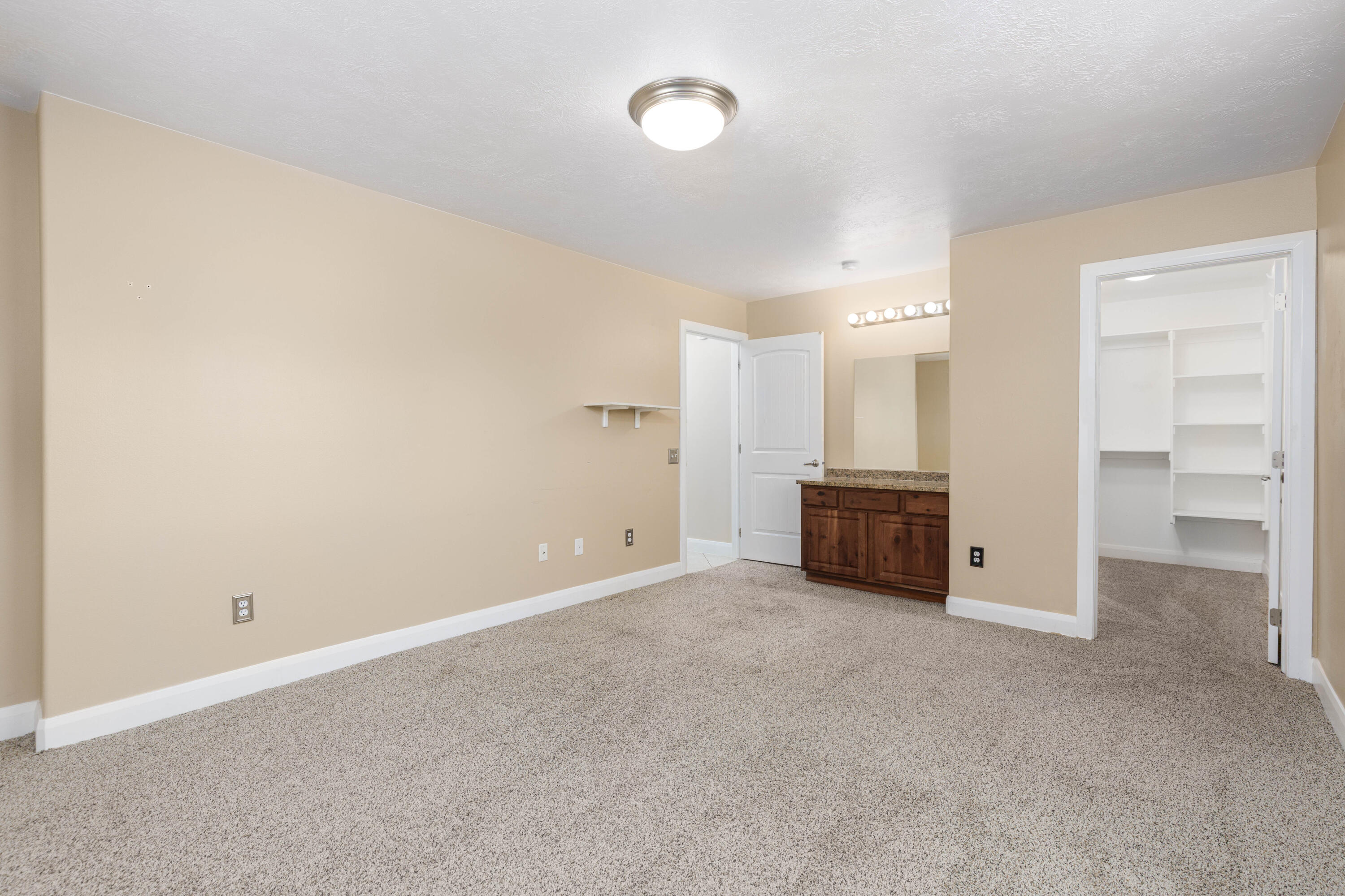 SOUTH ZION ESTATES - Residential