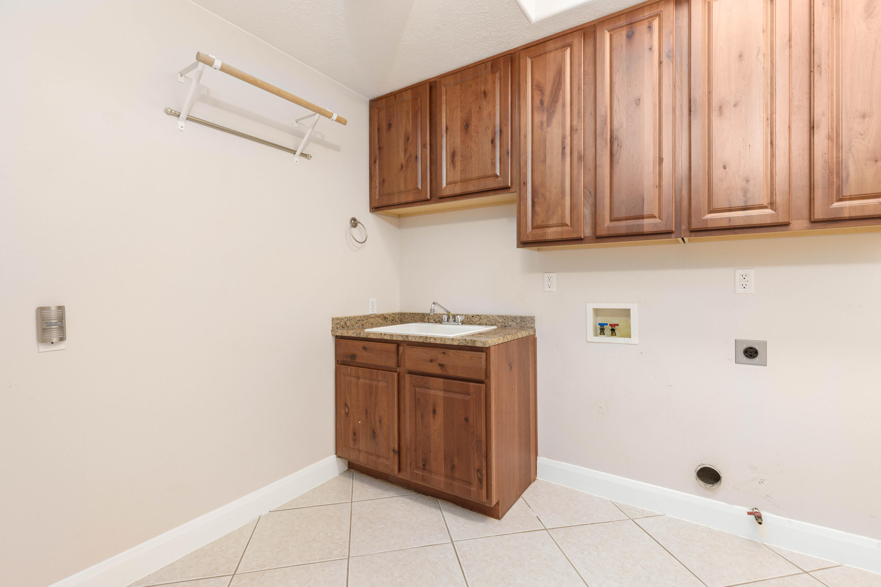 SOUTH ZION ESTATES - Residential