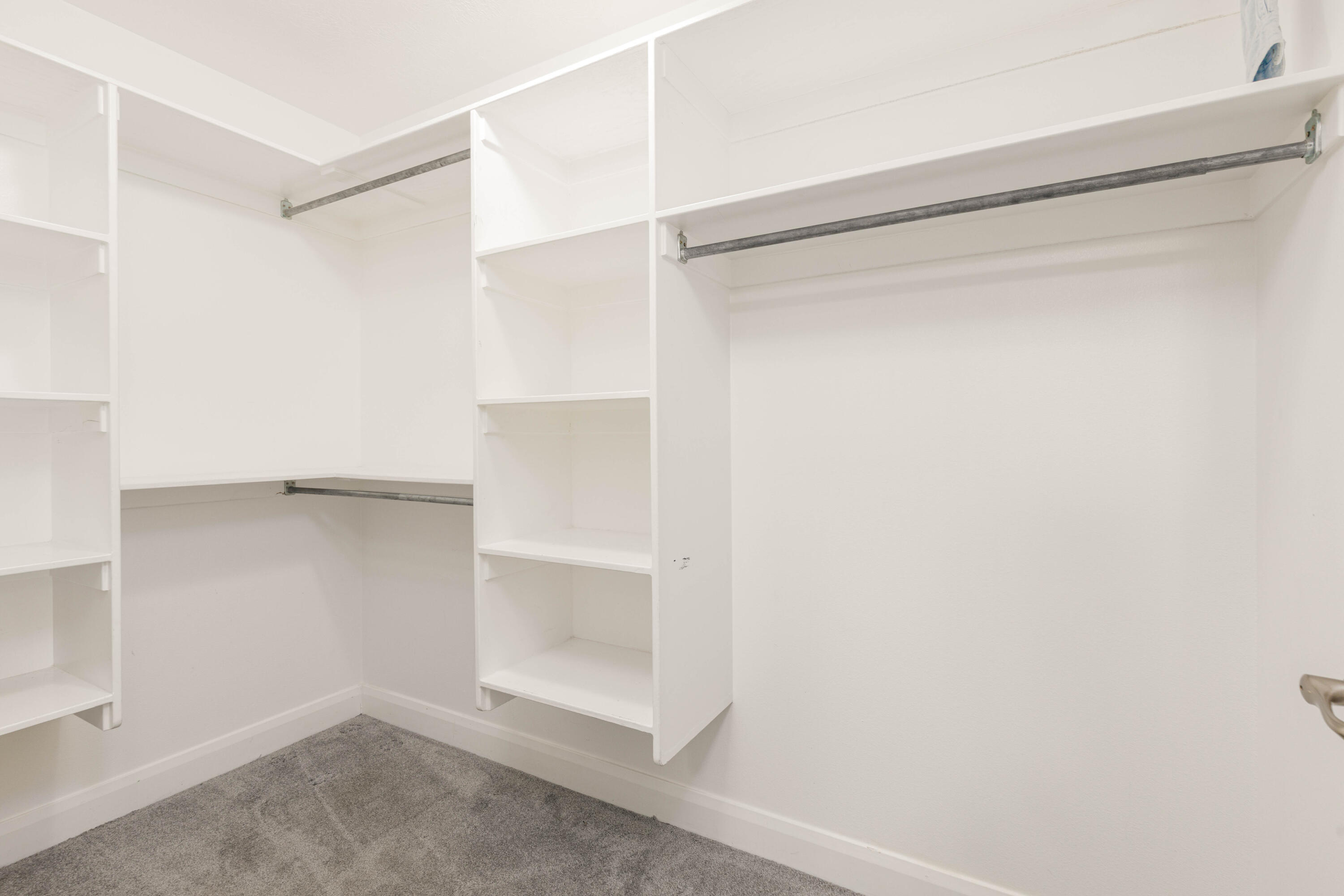 SOUTH ZION ESTATES - Residential