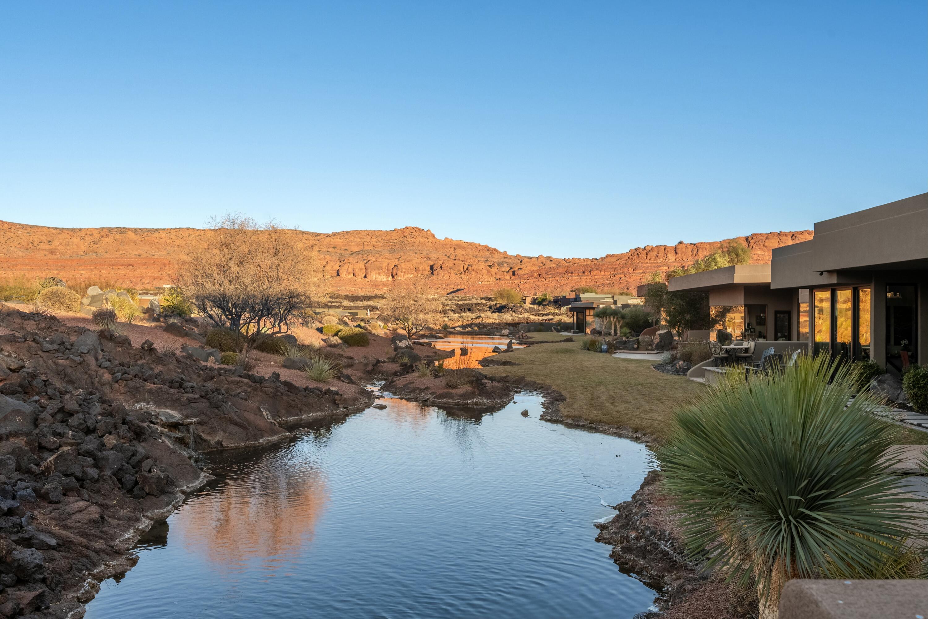 RESERVE OF ENTRADA SNOW CANYON PATIO HOMES - Residential