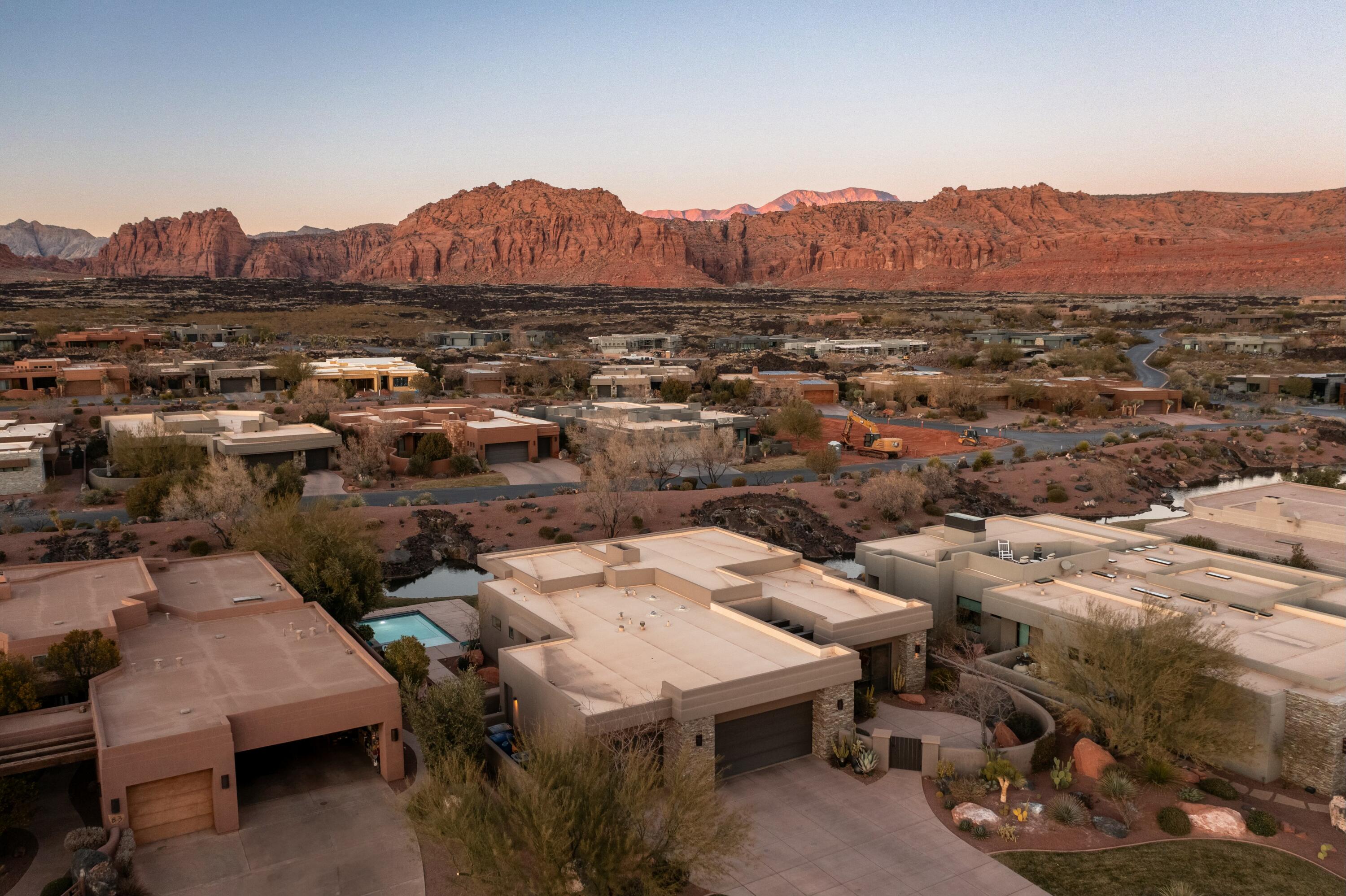 RESERVE OF ENTRADA SNOW CANYON PATIO HOMES - Residential