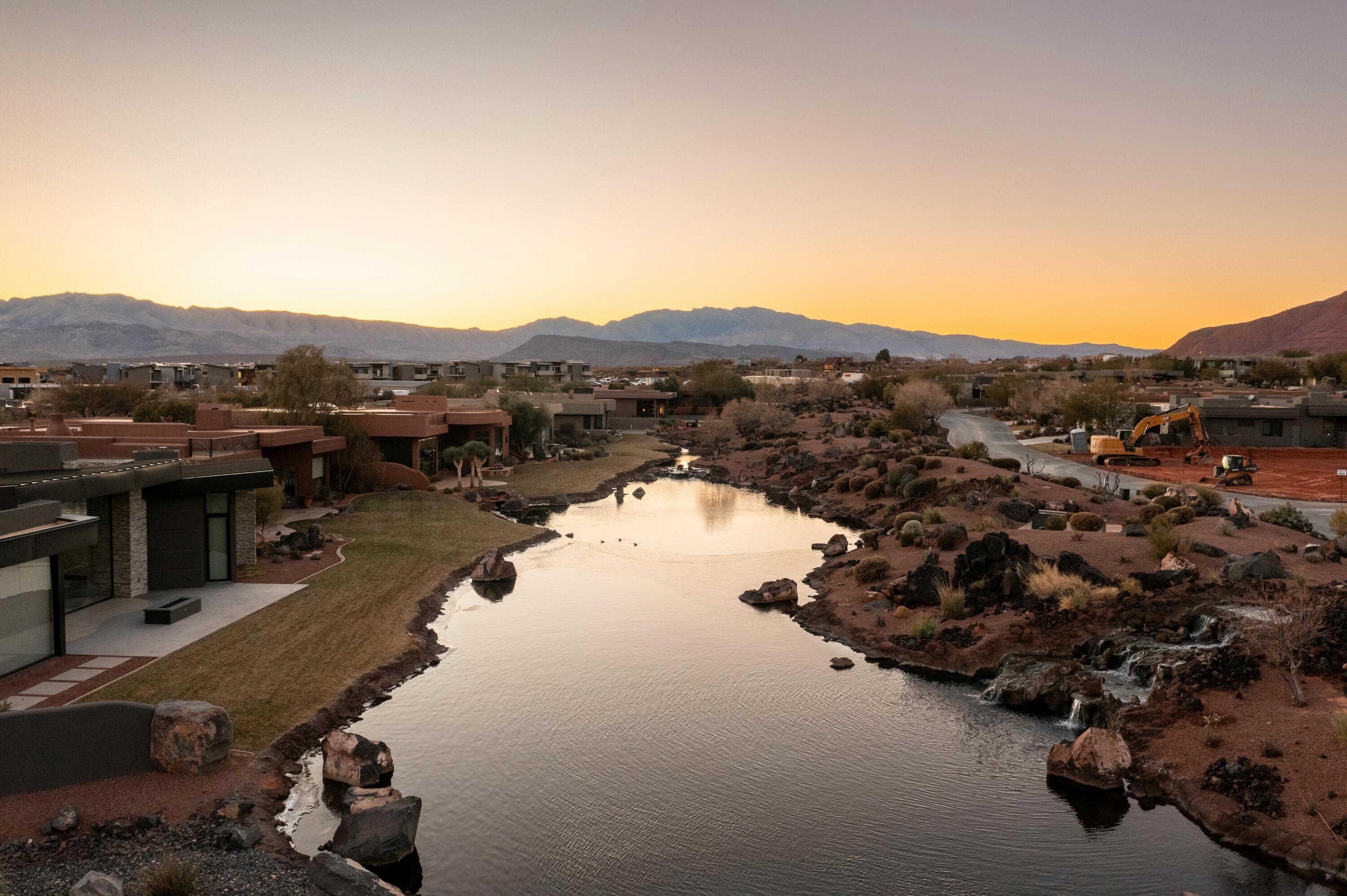 RESERVE OF ENTRADA SNOW CANYON PATIO HOMES - Residential