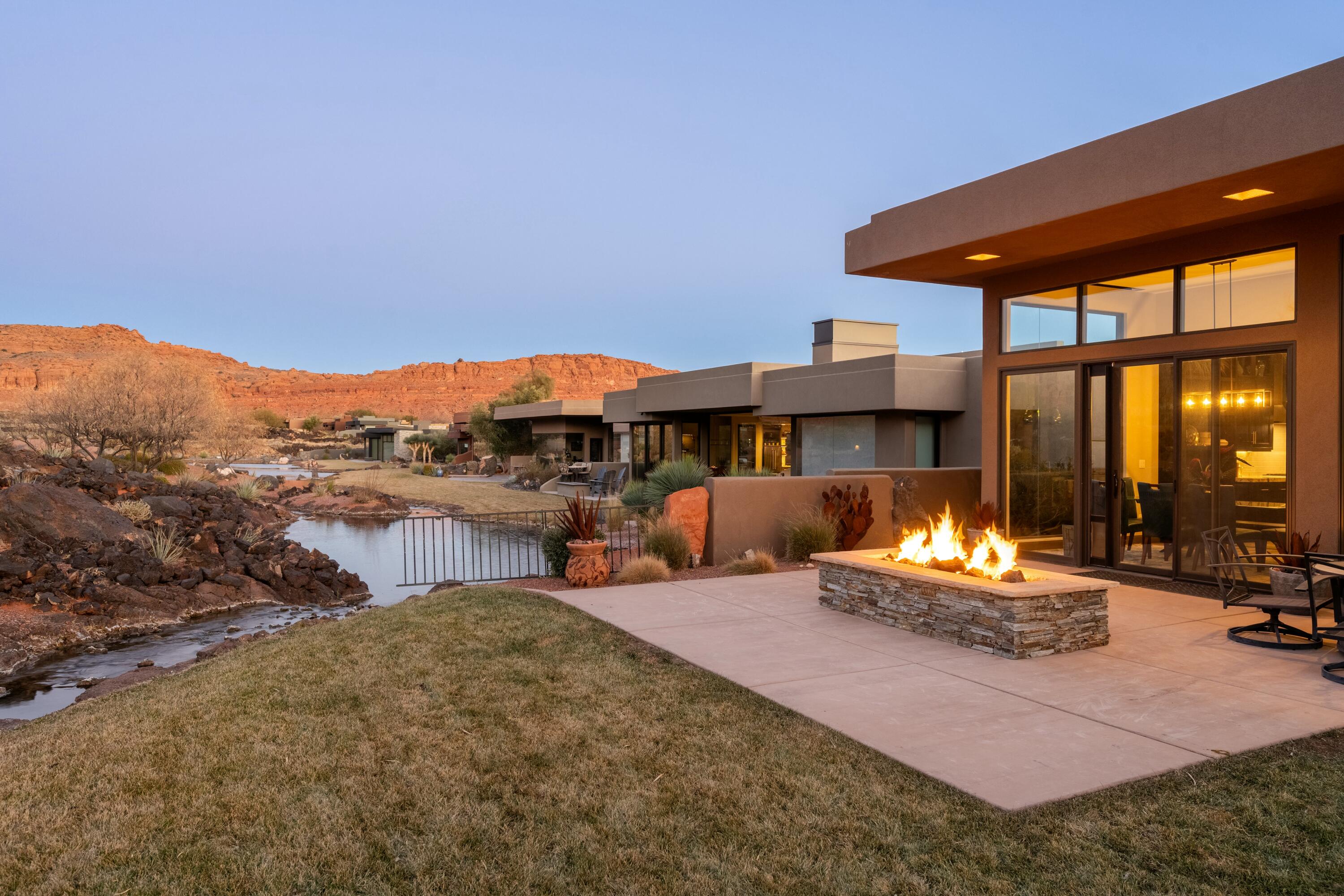 RESERVE OF ENTRADA SNOW CANYON PATIO HOMES - Residential