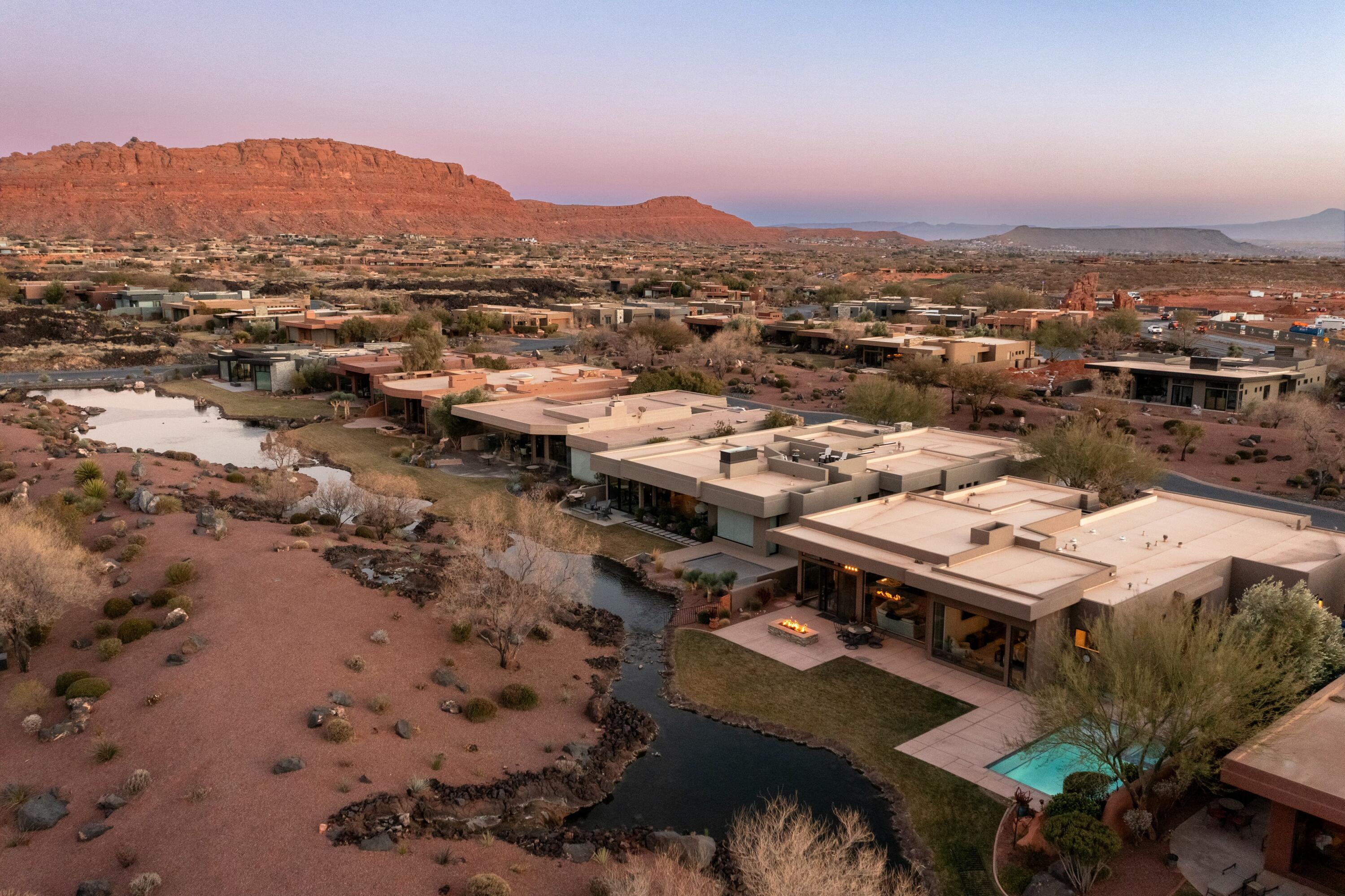 RESERVE OF ENTRADA SNOW CANYON PATIO HOMES - Residential