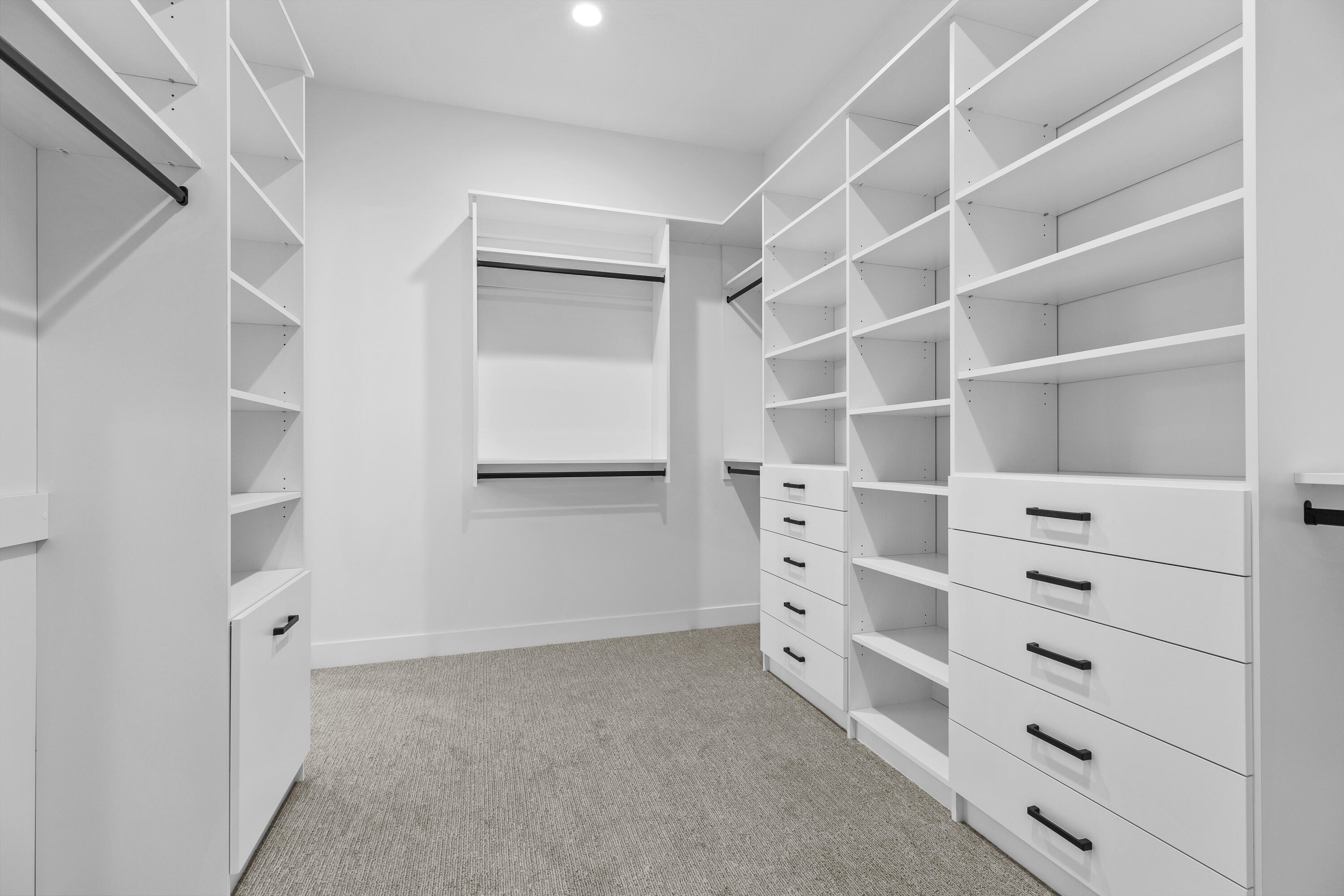 FALCON RIDGE - Residential