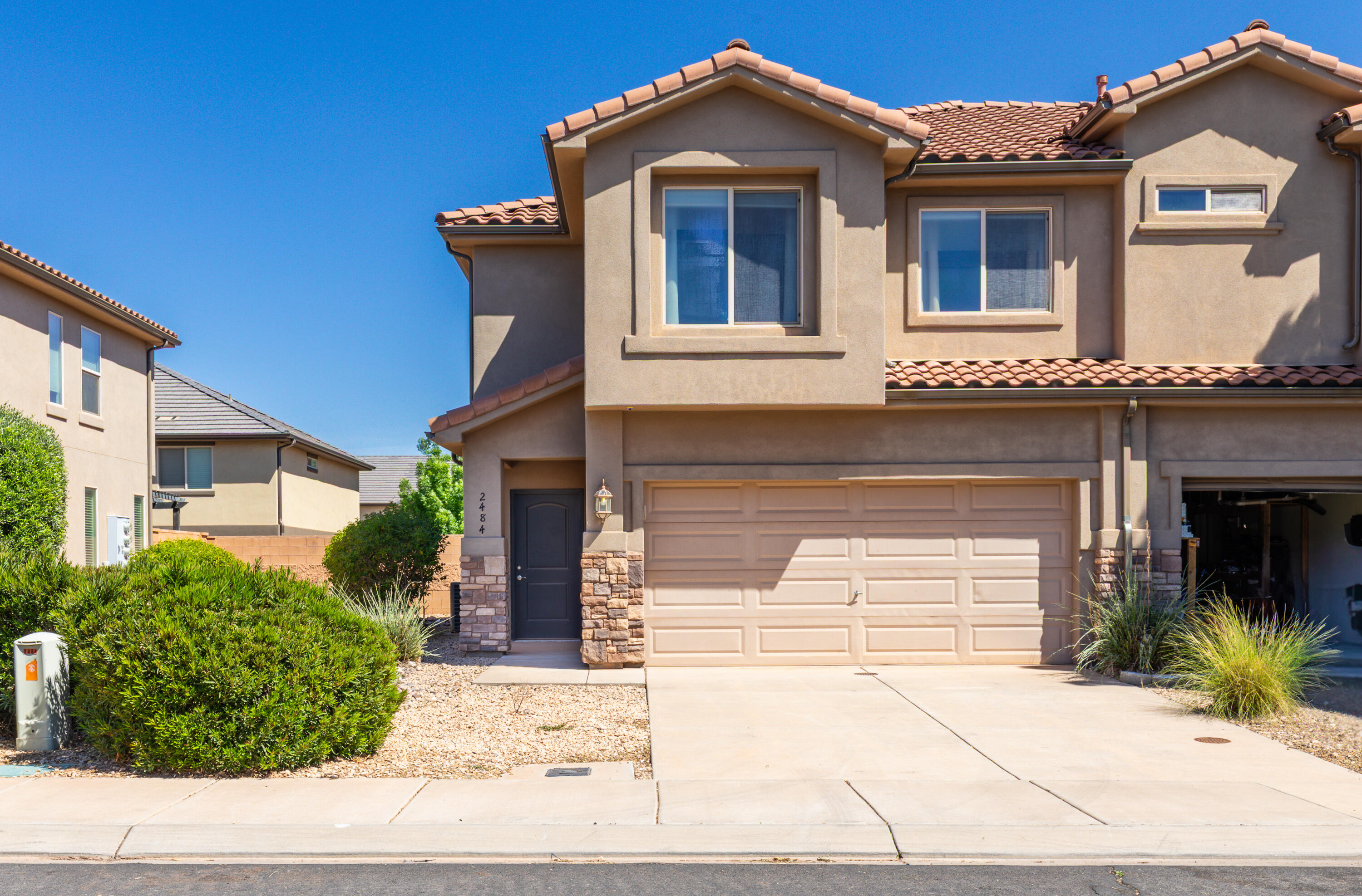 TUSCANY AT CLIFFROSE - Residential