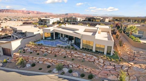 Tiny photo for 2679 E GRANITE Way, Saint George, UT 84790 (MLS # 26-271859)