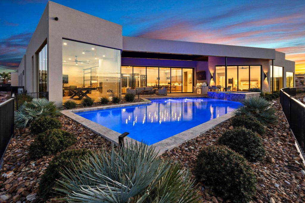 Photo of 2679 E GRANITE Way, Saint George, UT 84790 (MLS # 26-271859)