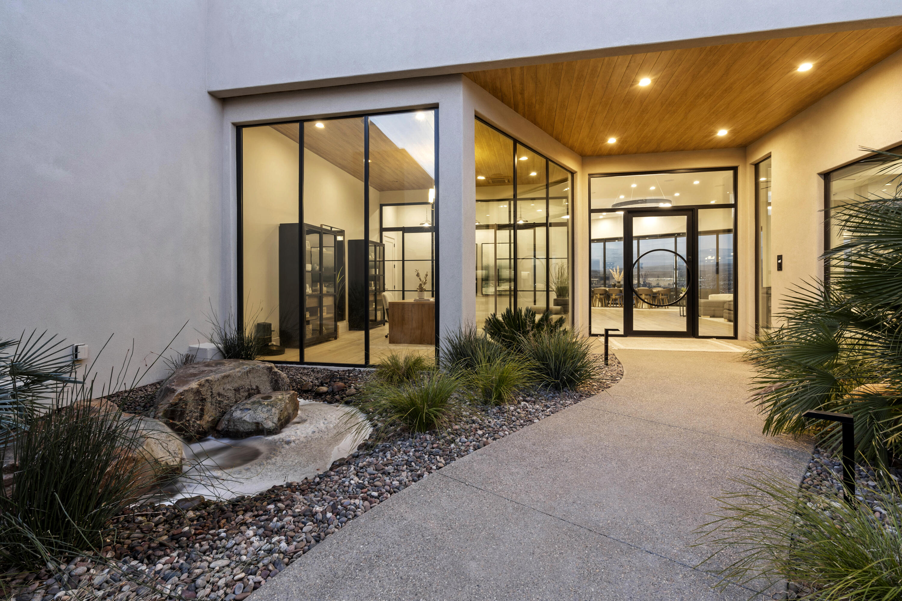 STONE CLIFF - Residential
