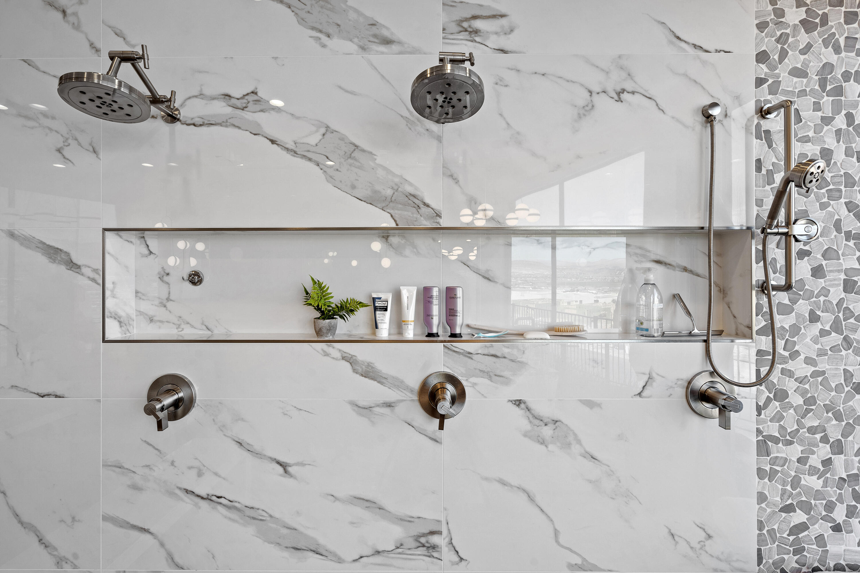 STONE CLIFF - Residential