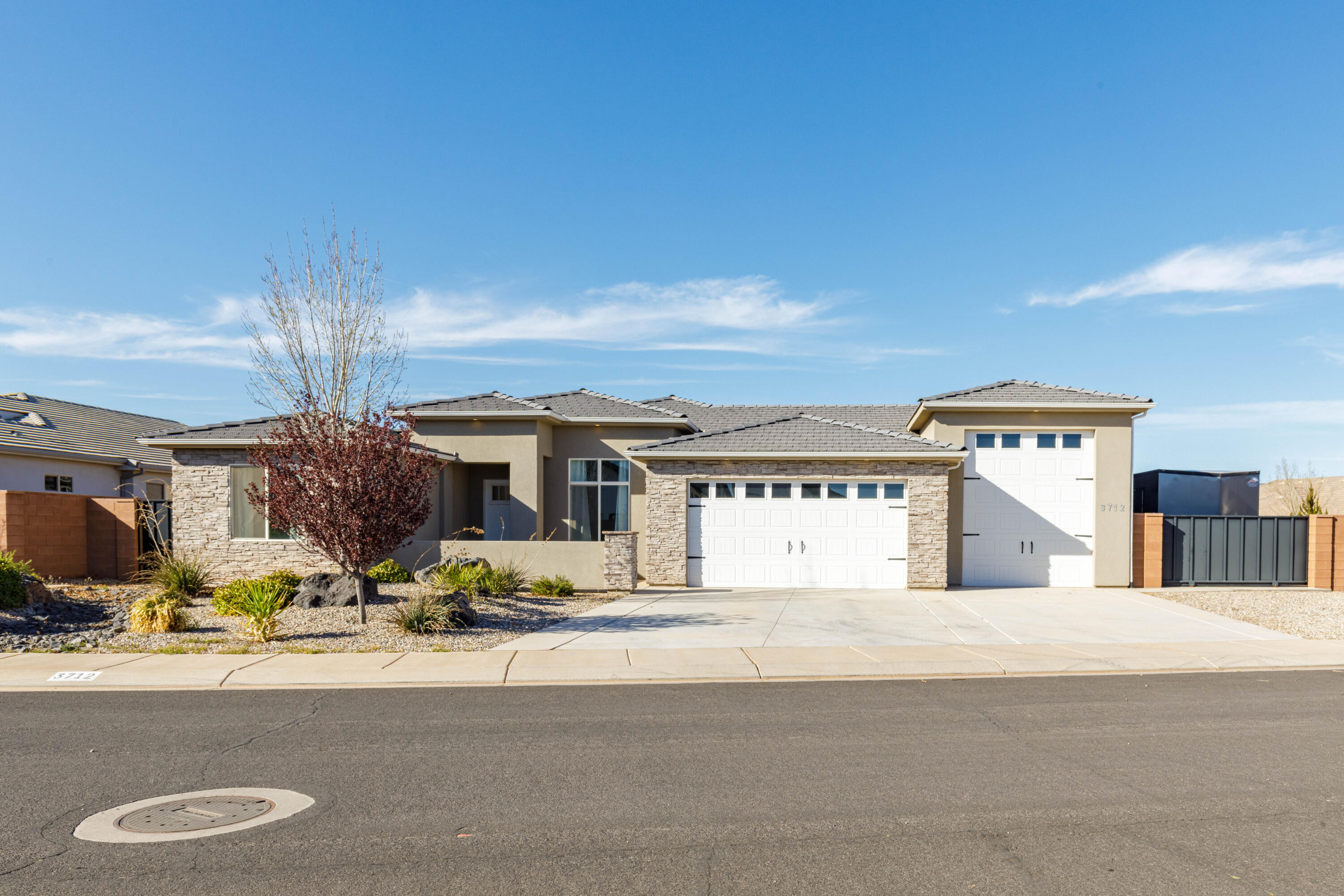 DIXIE SPRINGS - Residential