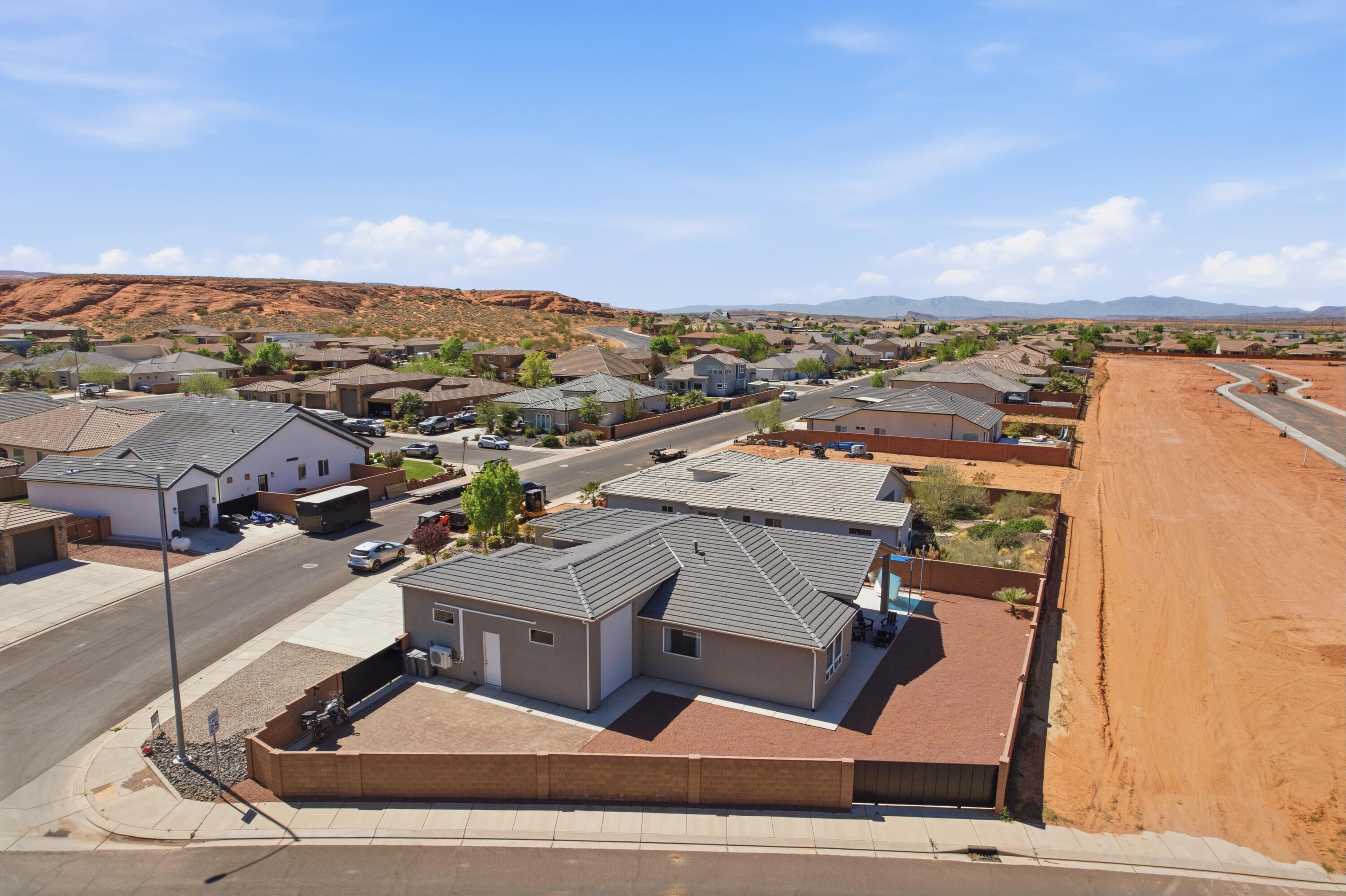 DIXIE SPRINGS - Residential