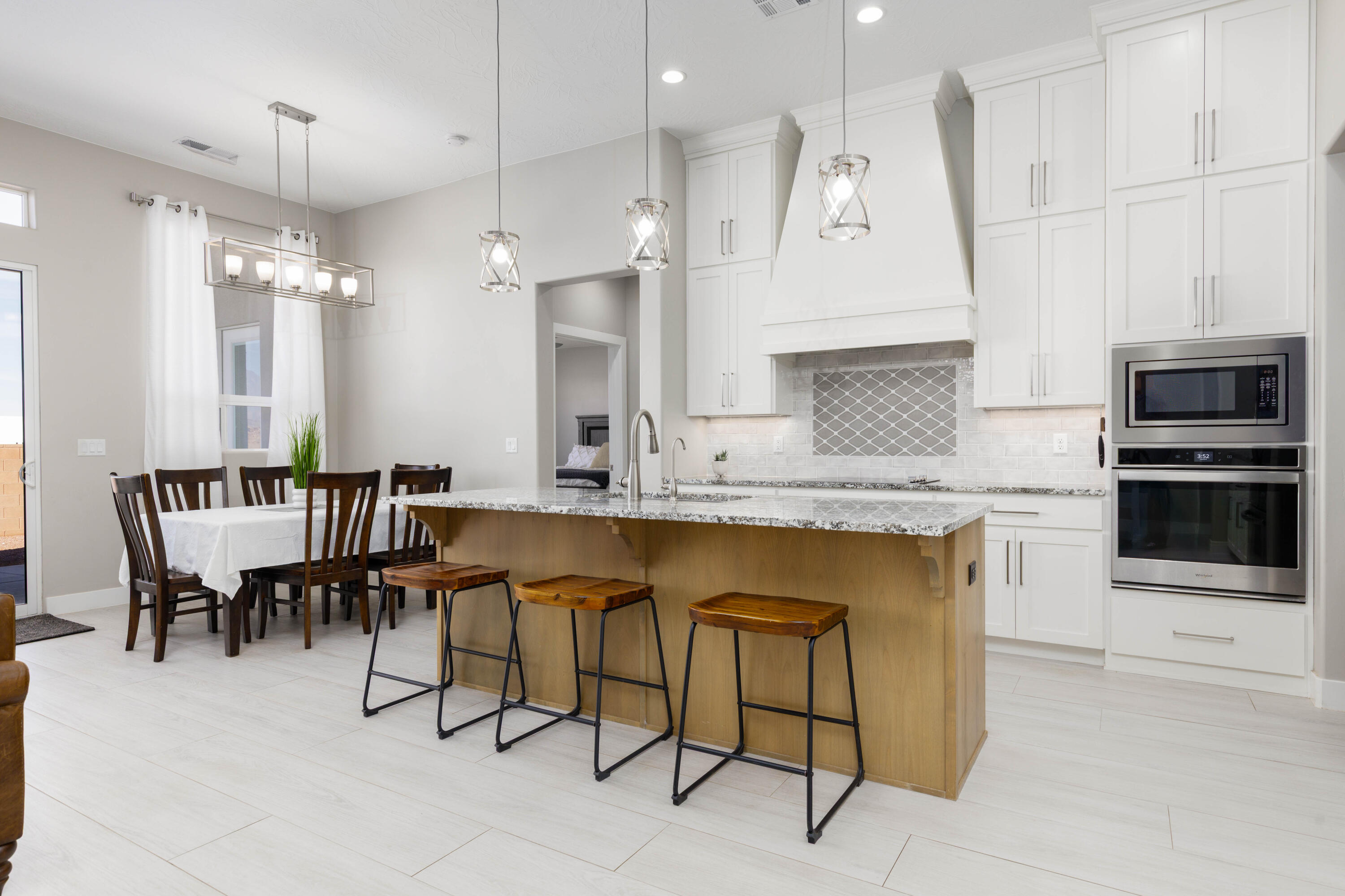 DIXIE SPRINGS - Residential