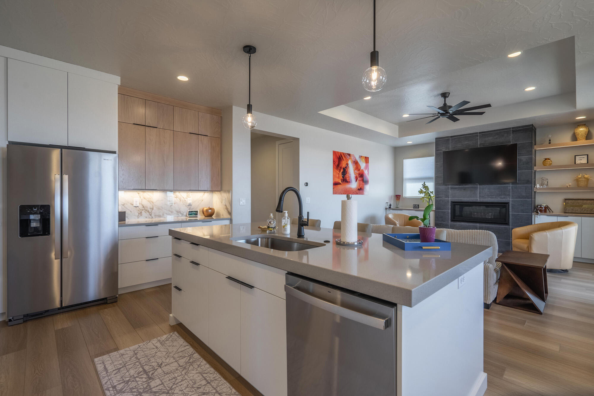 SOLIS AT CORAL CANYON - Residential