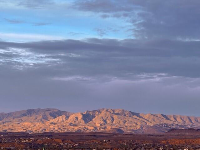SOLIS AT CORAL CANYON - Residential