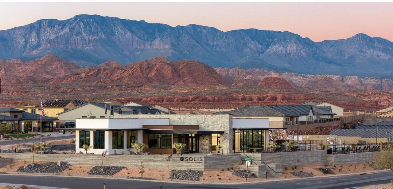 SOLIS AT CORAL CANYON - Residential
