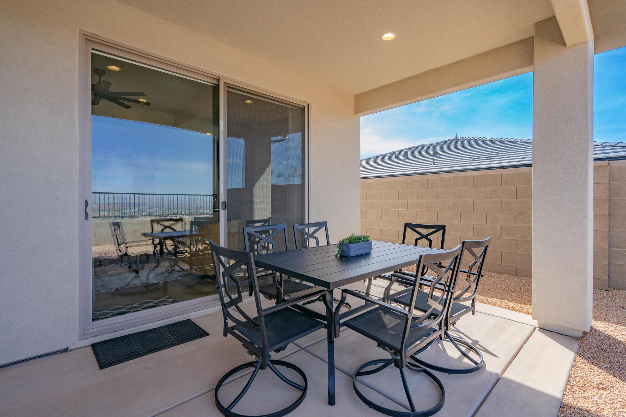 SOLIS AT CORAL CANYON - Residential