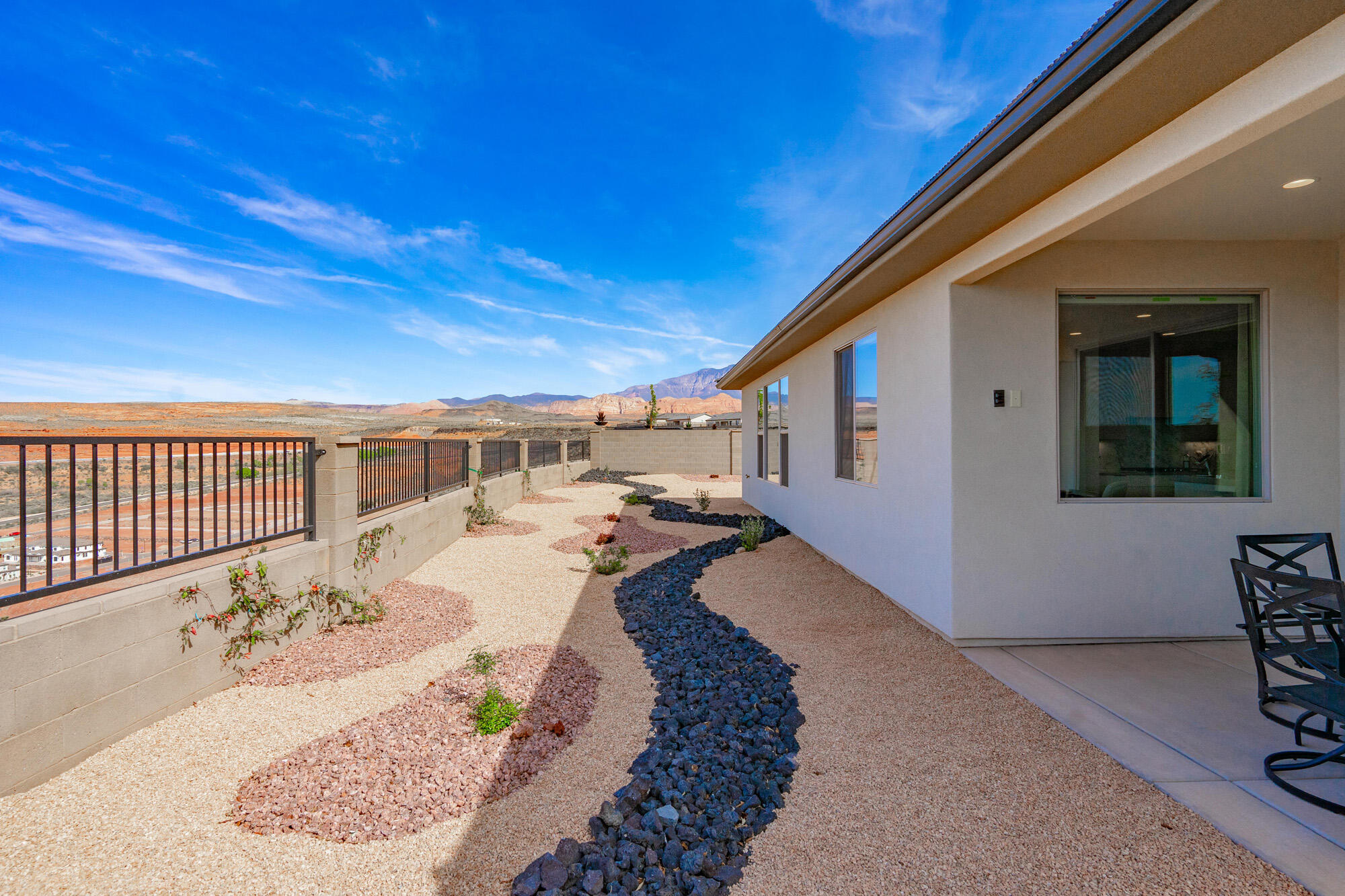SOLIS AT CORAL CANYON - Residential