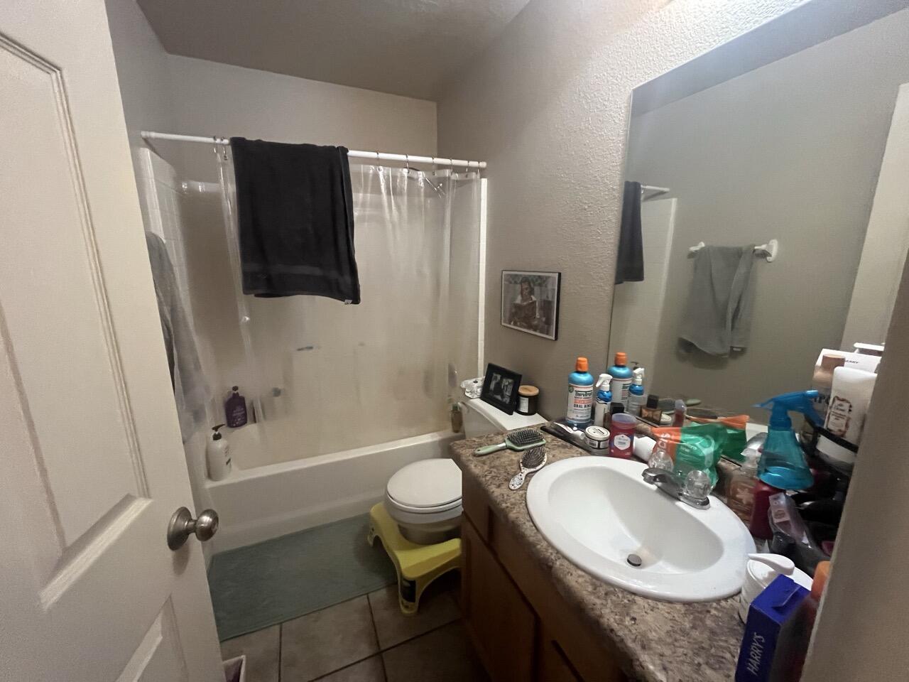 HIDDEN VALLEY TOWN HOMES - Residential