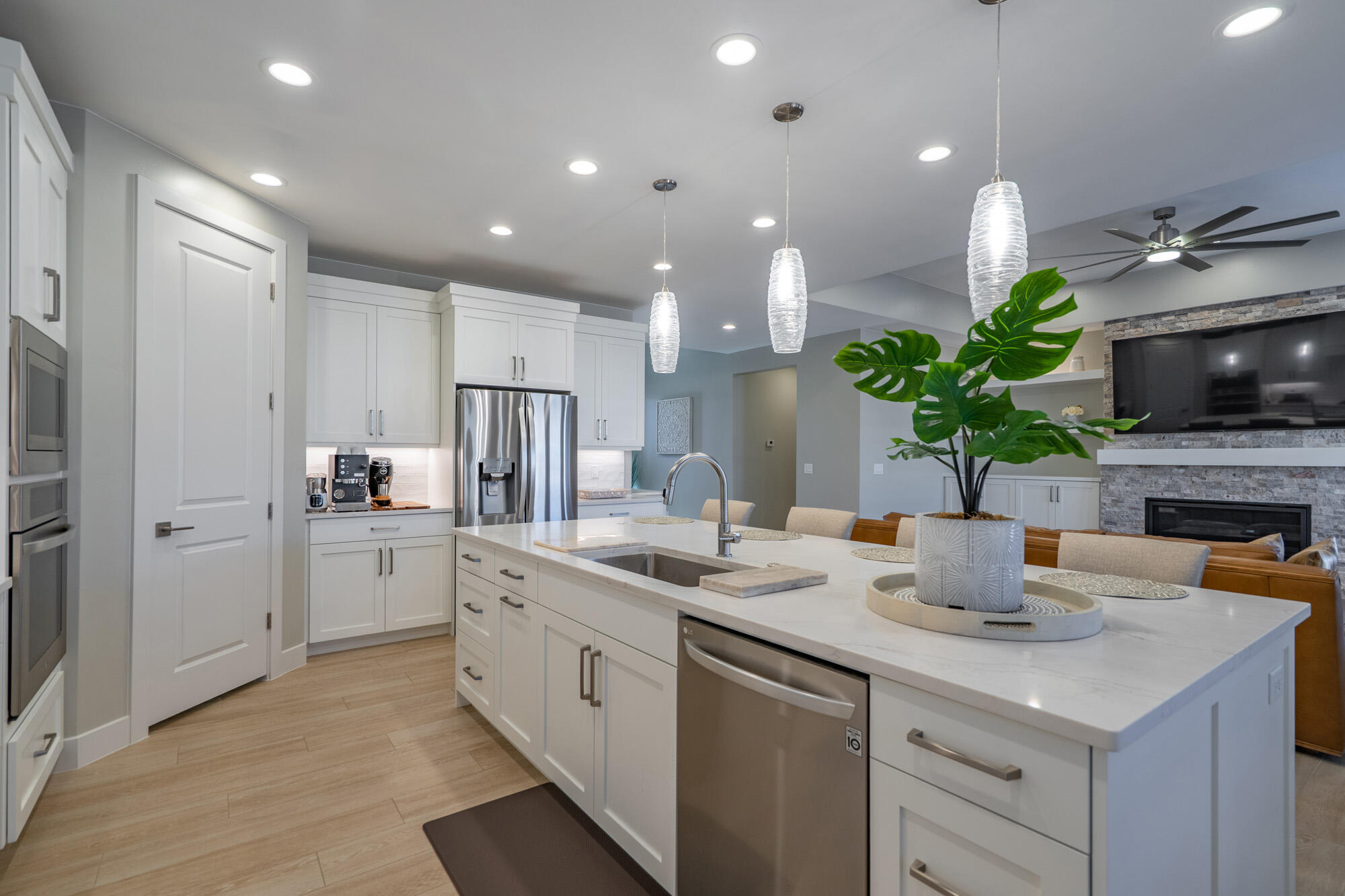 MOJAVE MESA - Residential