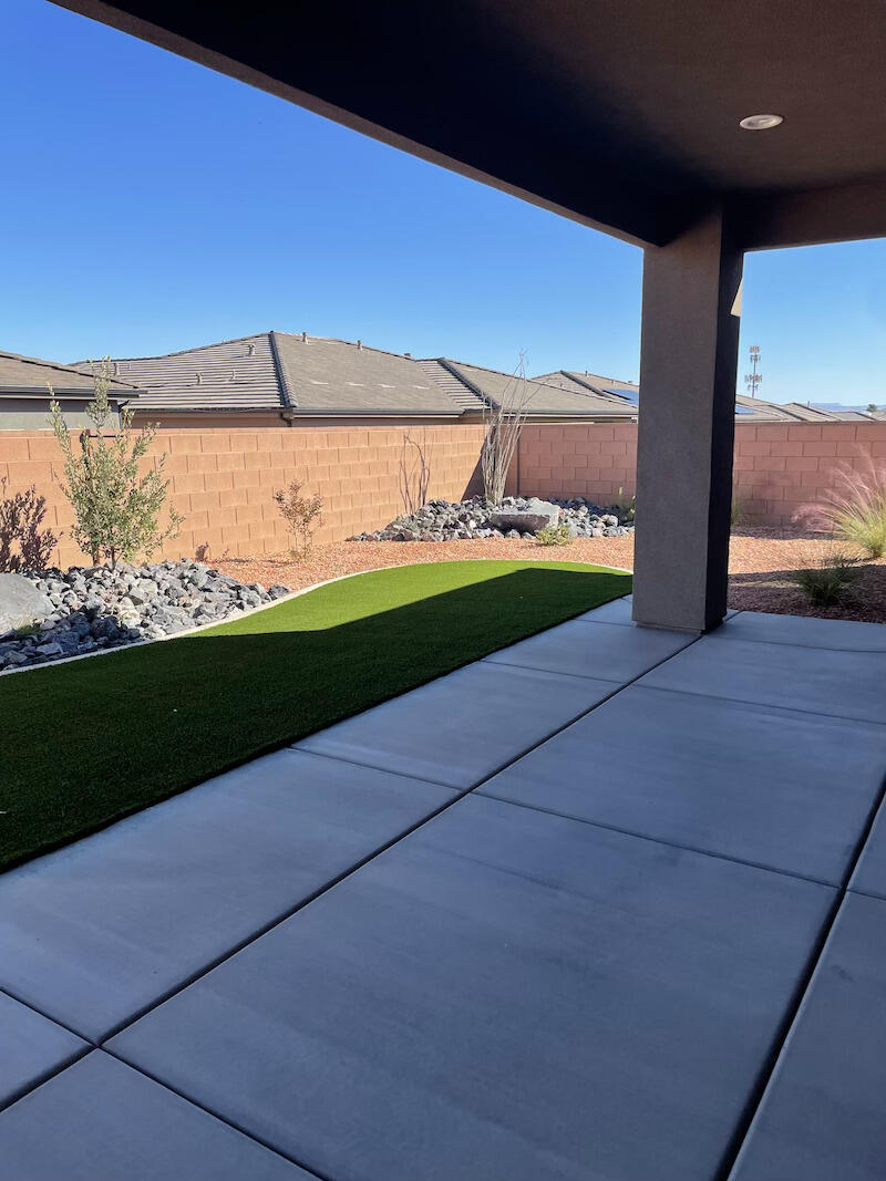 MOJAVE MESA - Residential