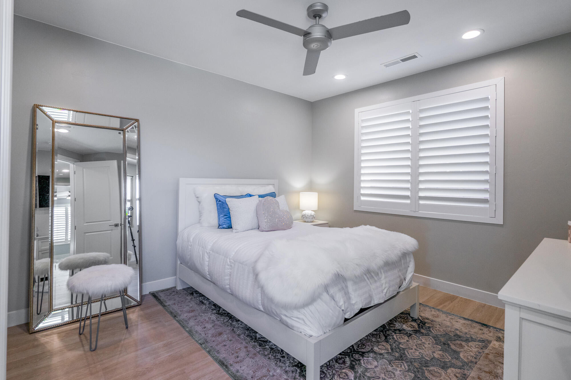 MOJAVE MESA - Residential