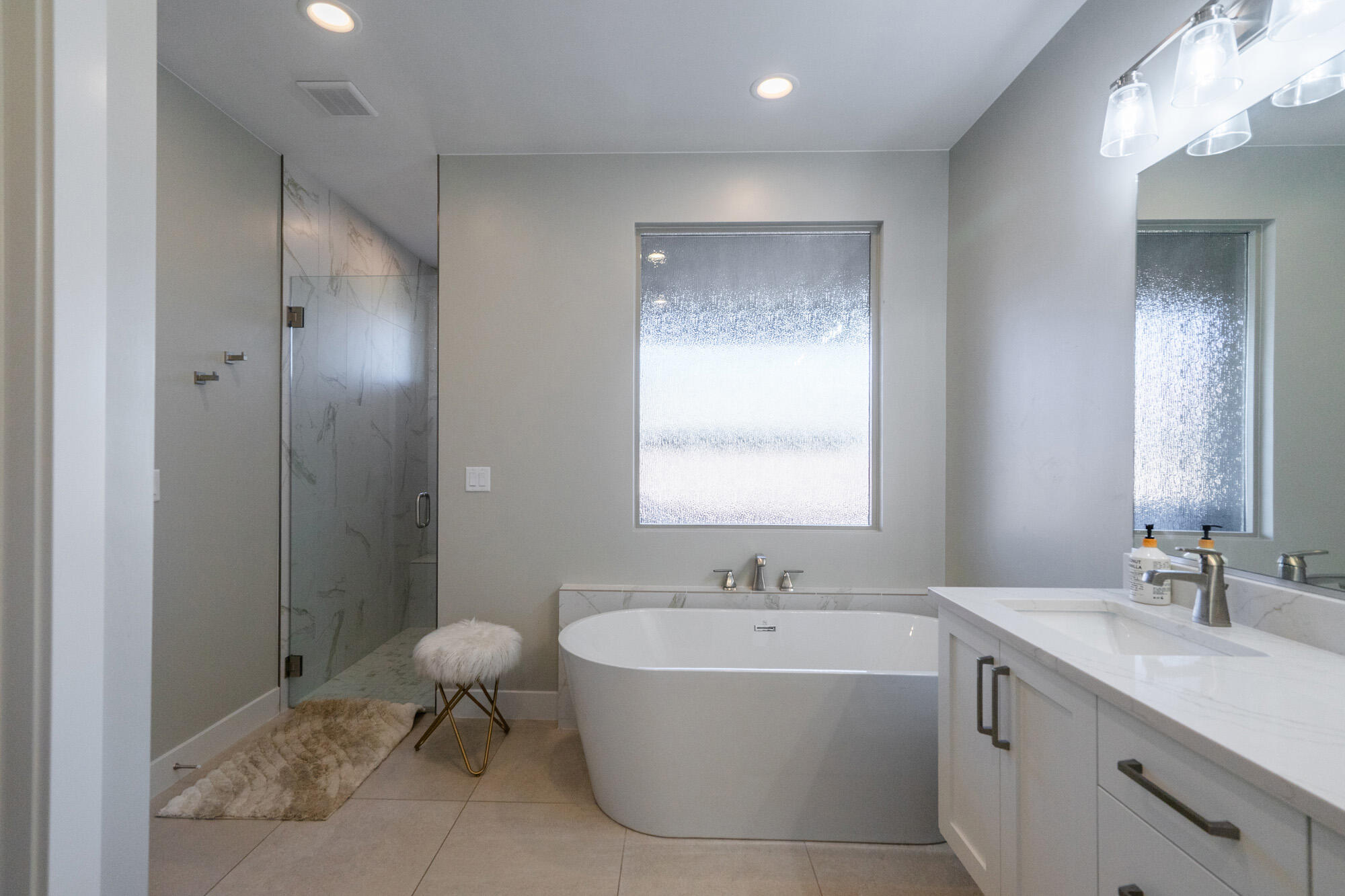 MOJAVE MESA - Residential