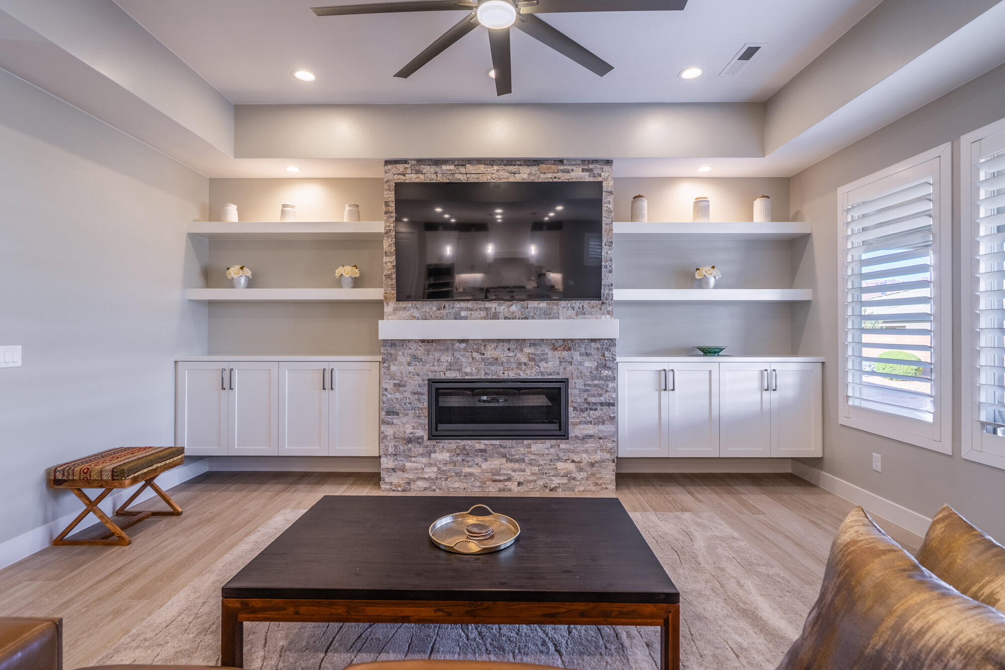 MOJAVE MESA - Residential