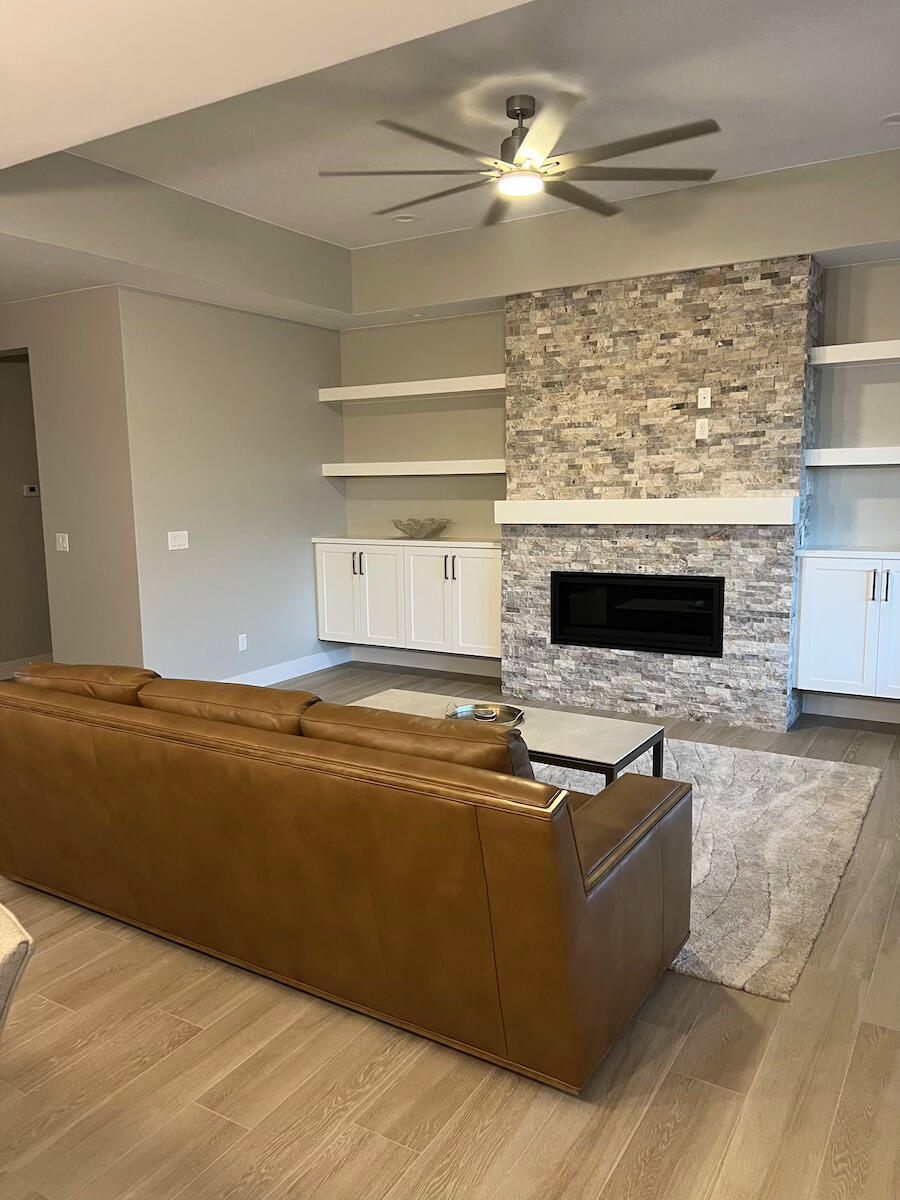 MOJAVE MESA - Residential